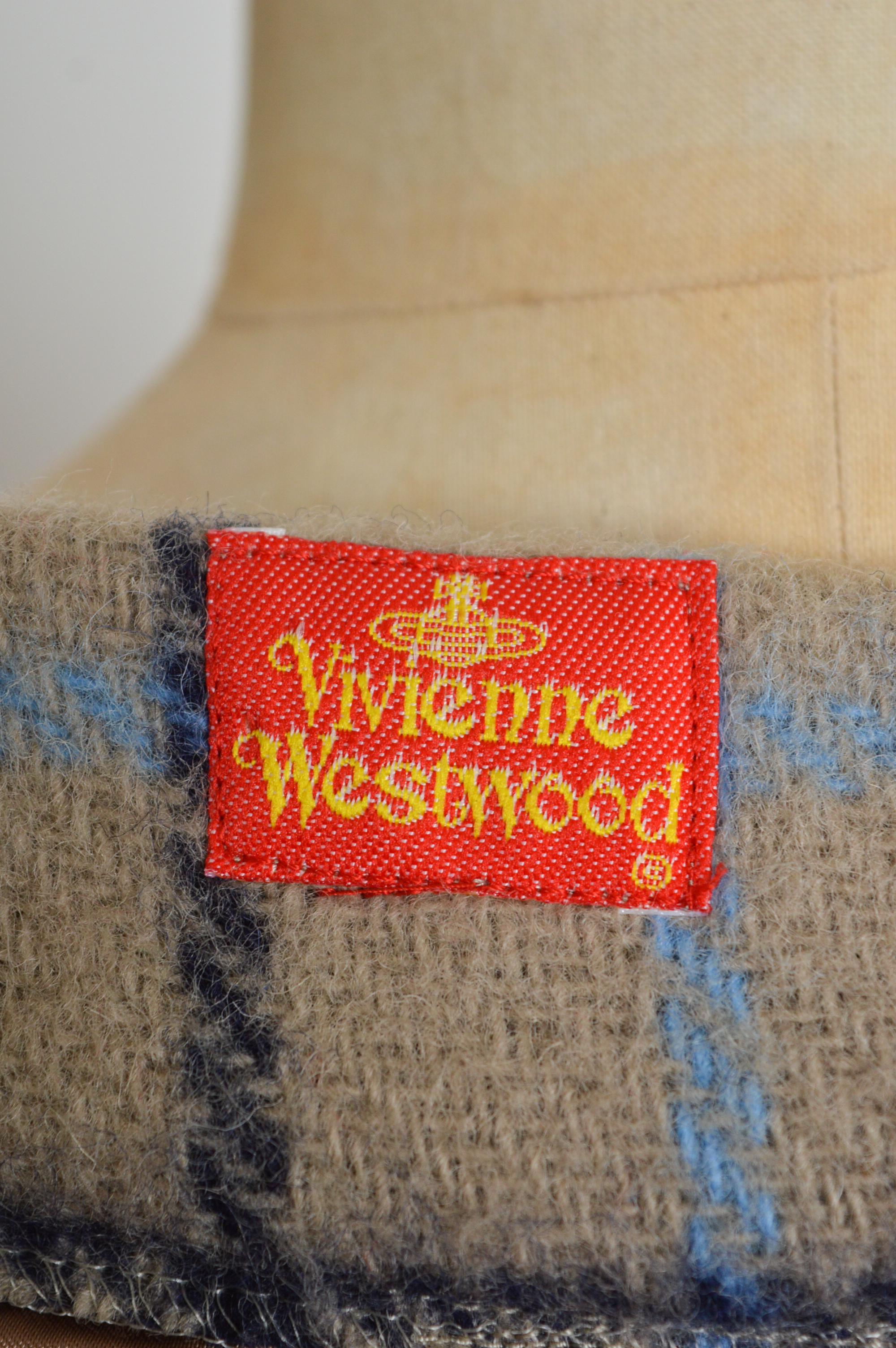 A/W 1988 -1989 VIVIENNE WESTWOOD Time Machine Collection Blue Plaid Tartan skirt For Sale 2