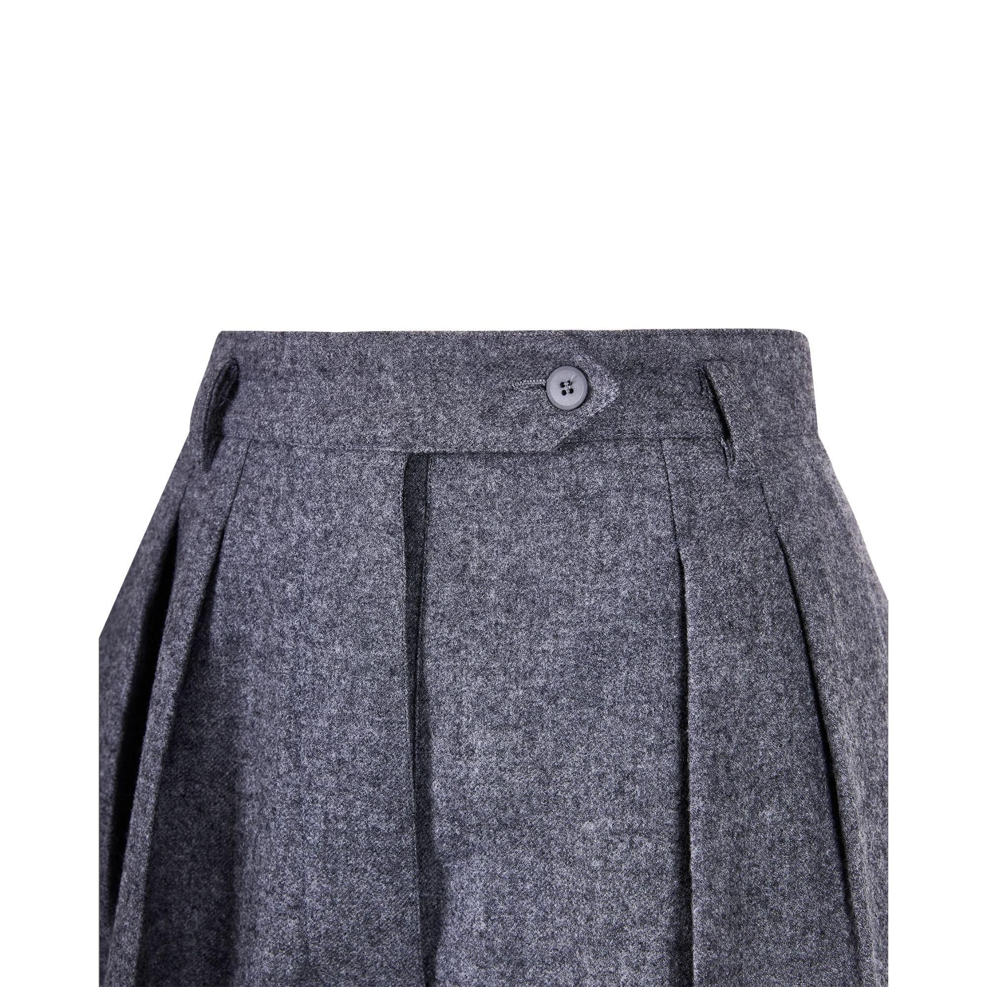 A/W 1988 Azzedine Alaïa Gray Wool Shorts 1