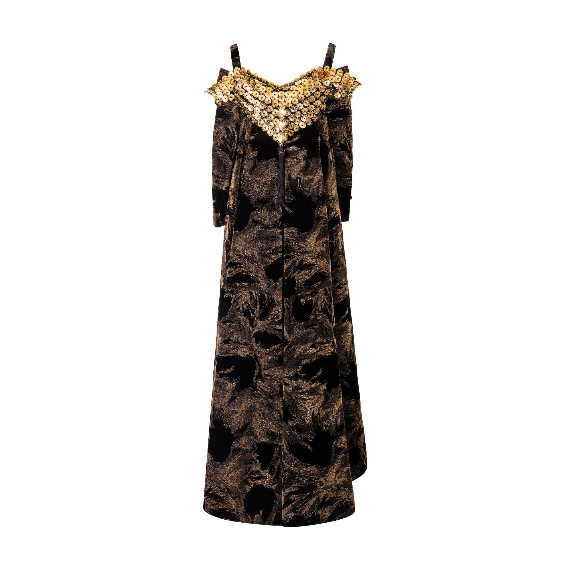 A/W 1988 Paco Rabanne Haute Couture Gold Chainmail Bustier Gown In Good Condition For Sale In North Hollywood, CA