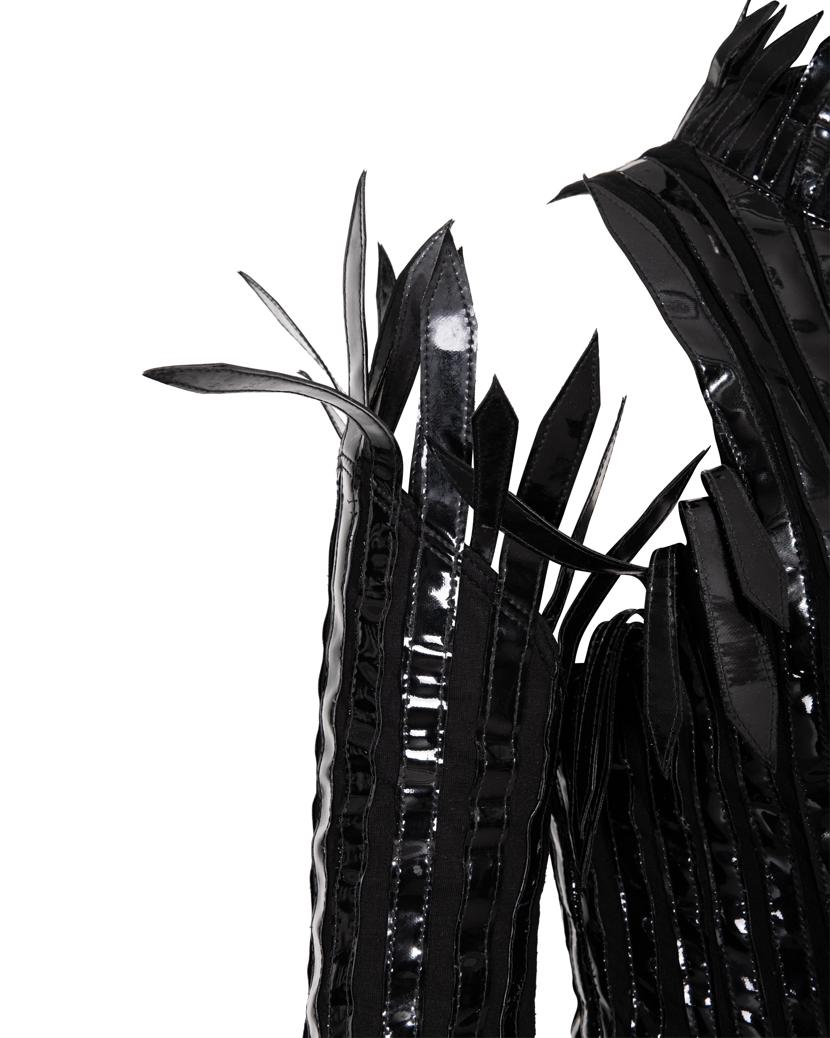 A/W 1990 Thierry Mugler - Robe et manches en vinyle noir 
