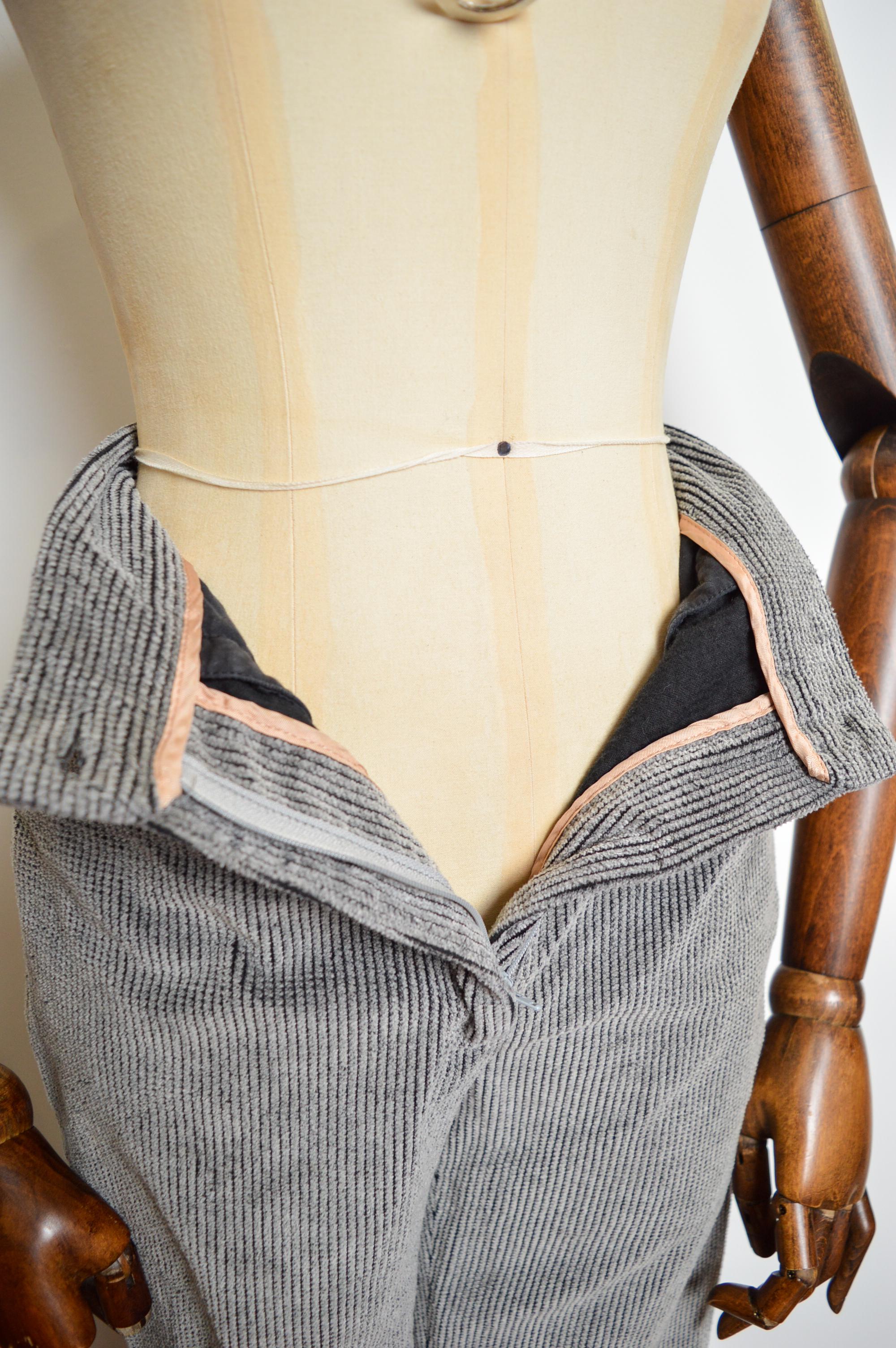 A/W 1992- 1993 VIVIENNE WESTWOOD 'Always on Camera' Grey High Waisted Cord Pants For Sale 7