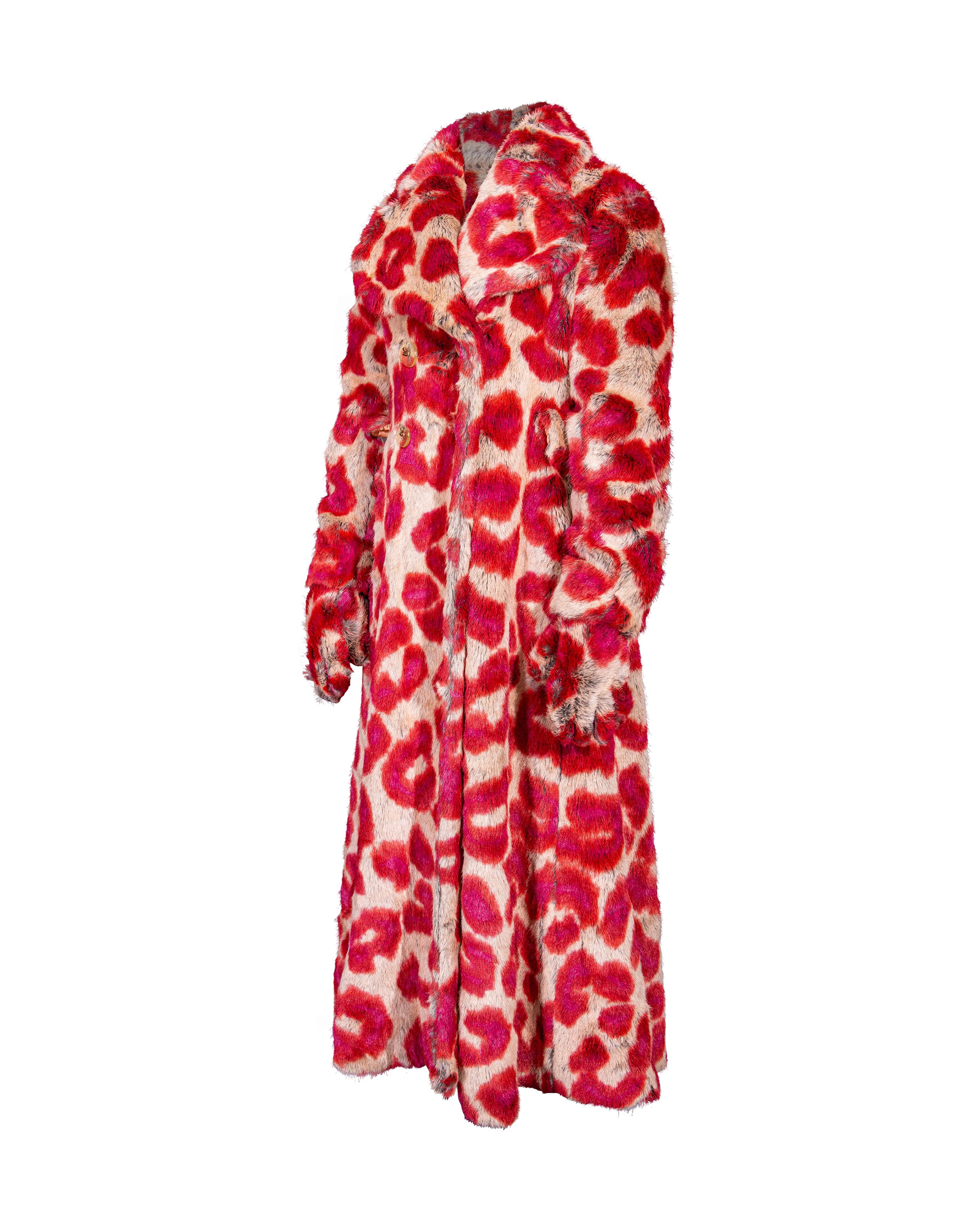 A/W 1992 - Vivienne Westwood - Ensemble manteau et gants en fausse fourrure imprimé léopard en vente 7