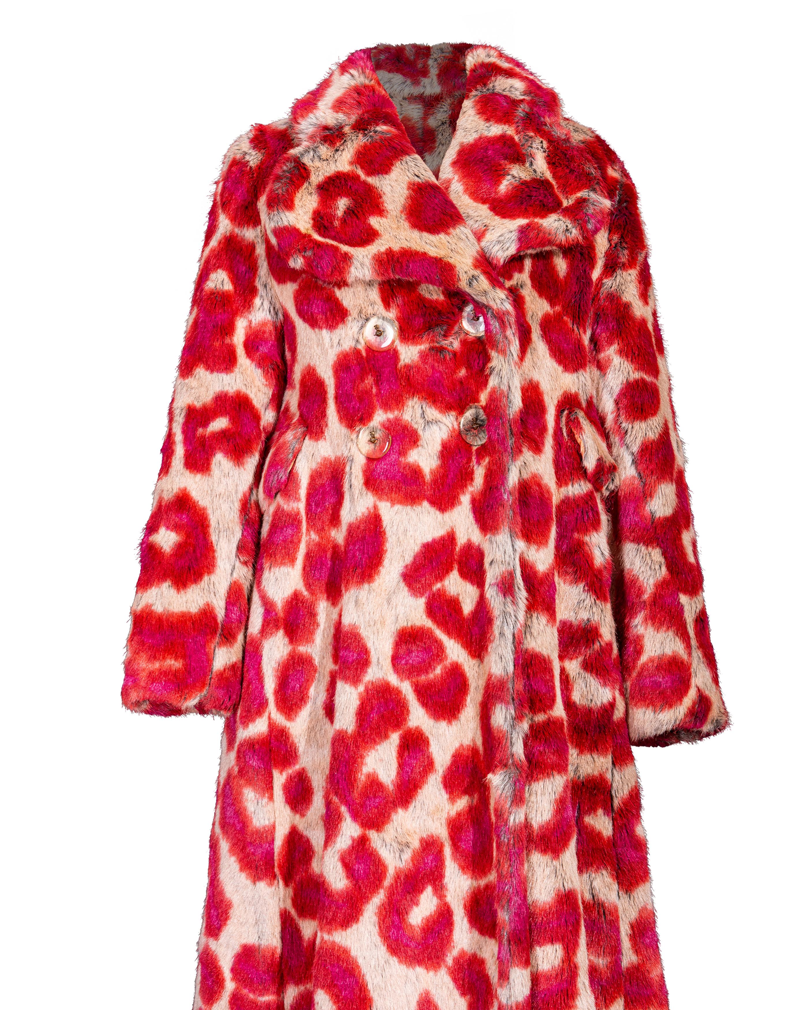 A/W 1992 - Vivienne Westwood - Ensemble manteau et gants en fausse fourrure imprimé léopard en vente 4