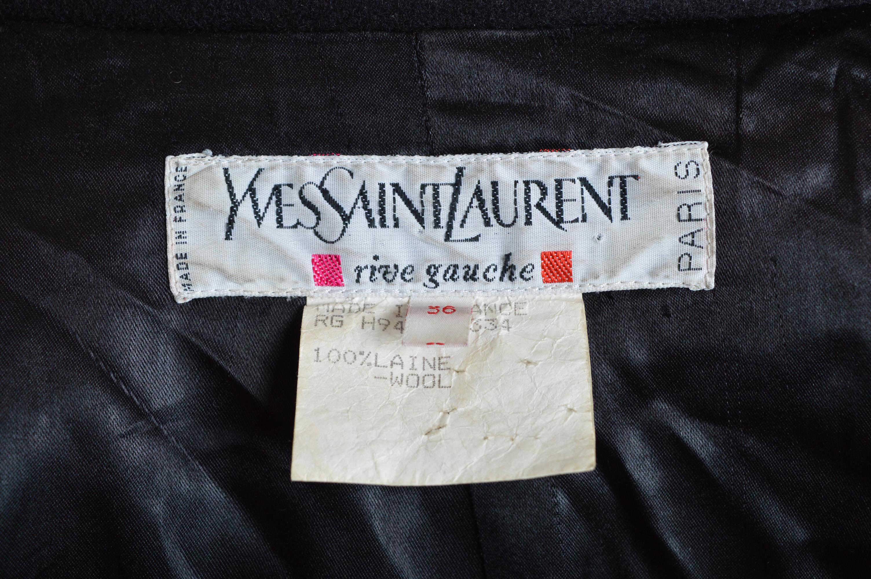 A/I 1994 Yves Saint Laurent Rive Gauche Cappotto lungo elegante in lana nera in vendita 8