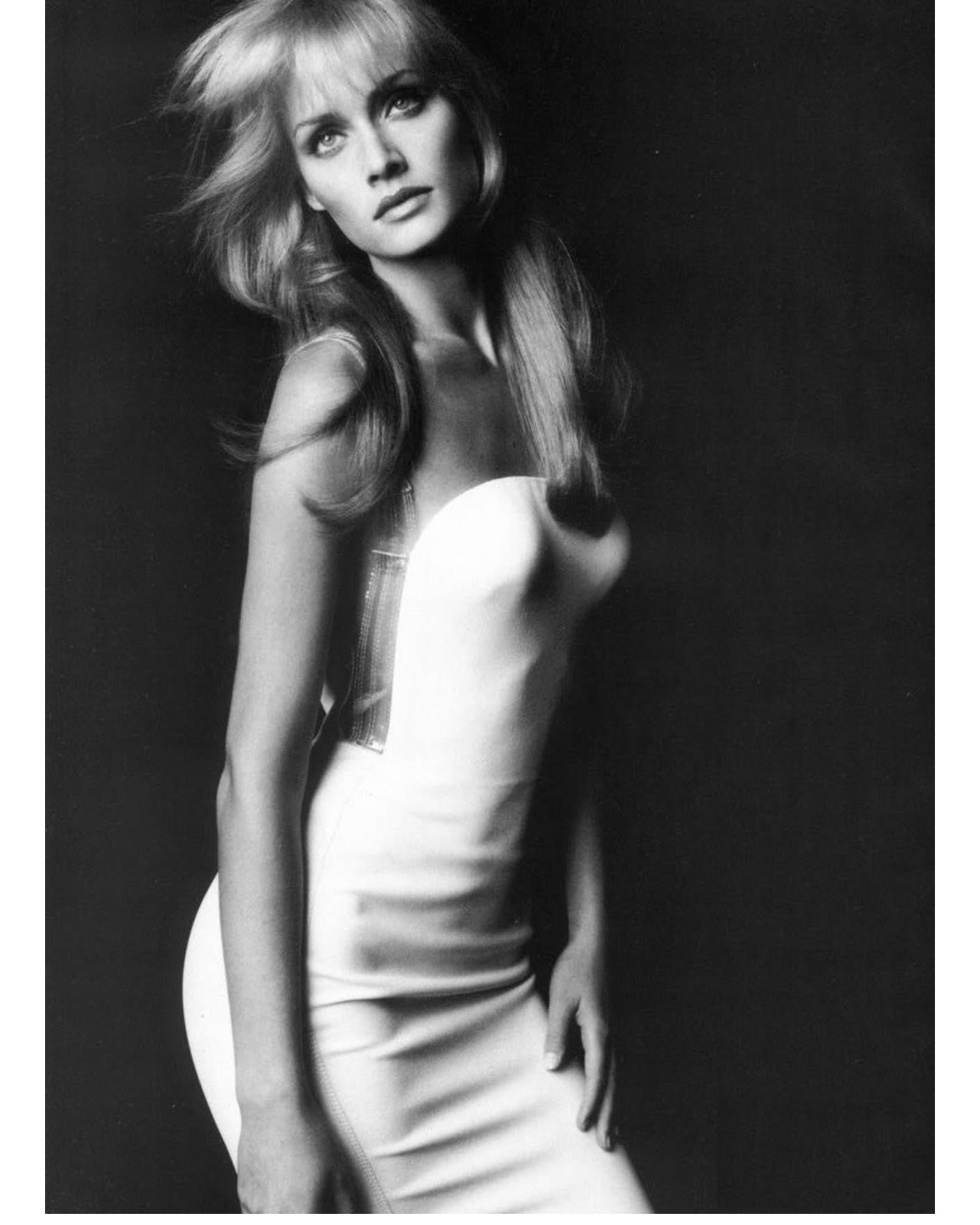 Women's A/W 1995 Atelier Versace Haute Couture Ecru Silk and Vinyl Gown