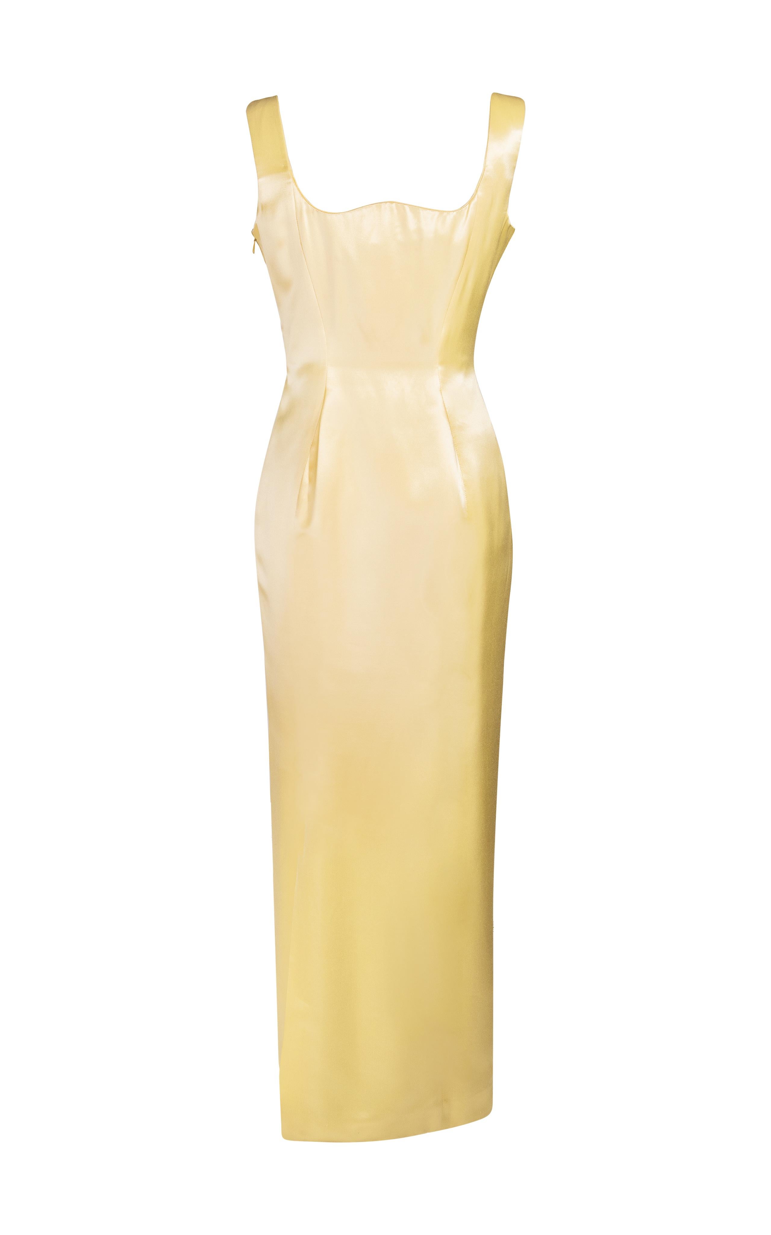 Women's A/W 1995 Gianni Versace Yellow Silk Gown with Curved Bust