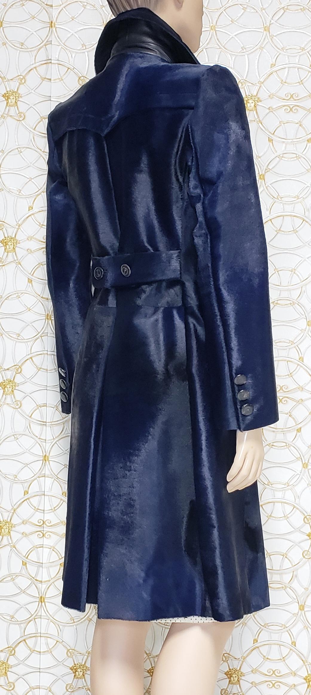 A/W 1995 RARE GUCCI by TOM FORD FUR COAT In Excellent Condition In Montgomery, TX