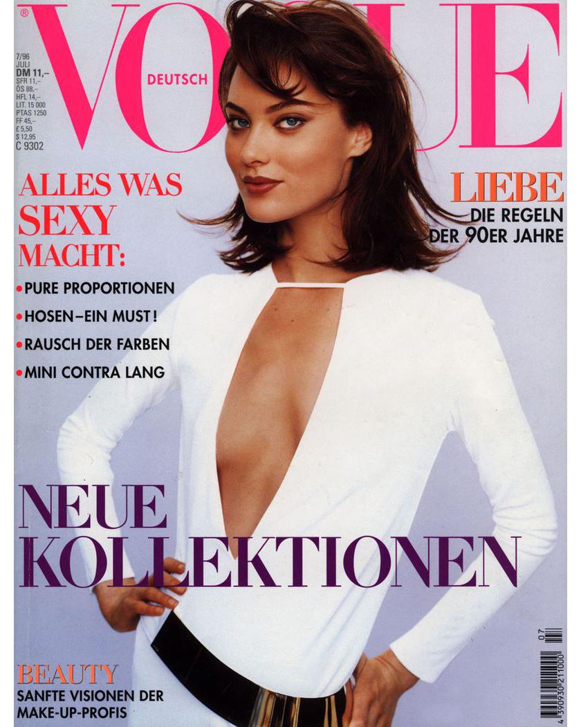 A/W 1996 Gucci by Tom Ford White Jersey Long Sleeve Gown 1
