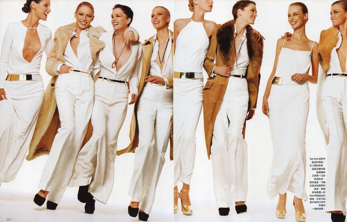 A/W 1996 Gucci by Tom Ford White Jersey Long Sleeve Gown 2
