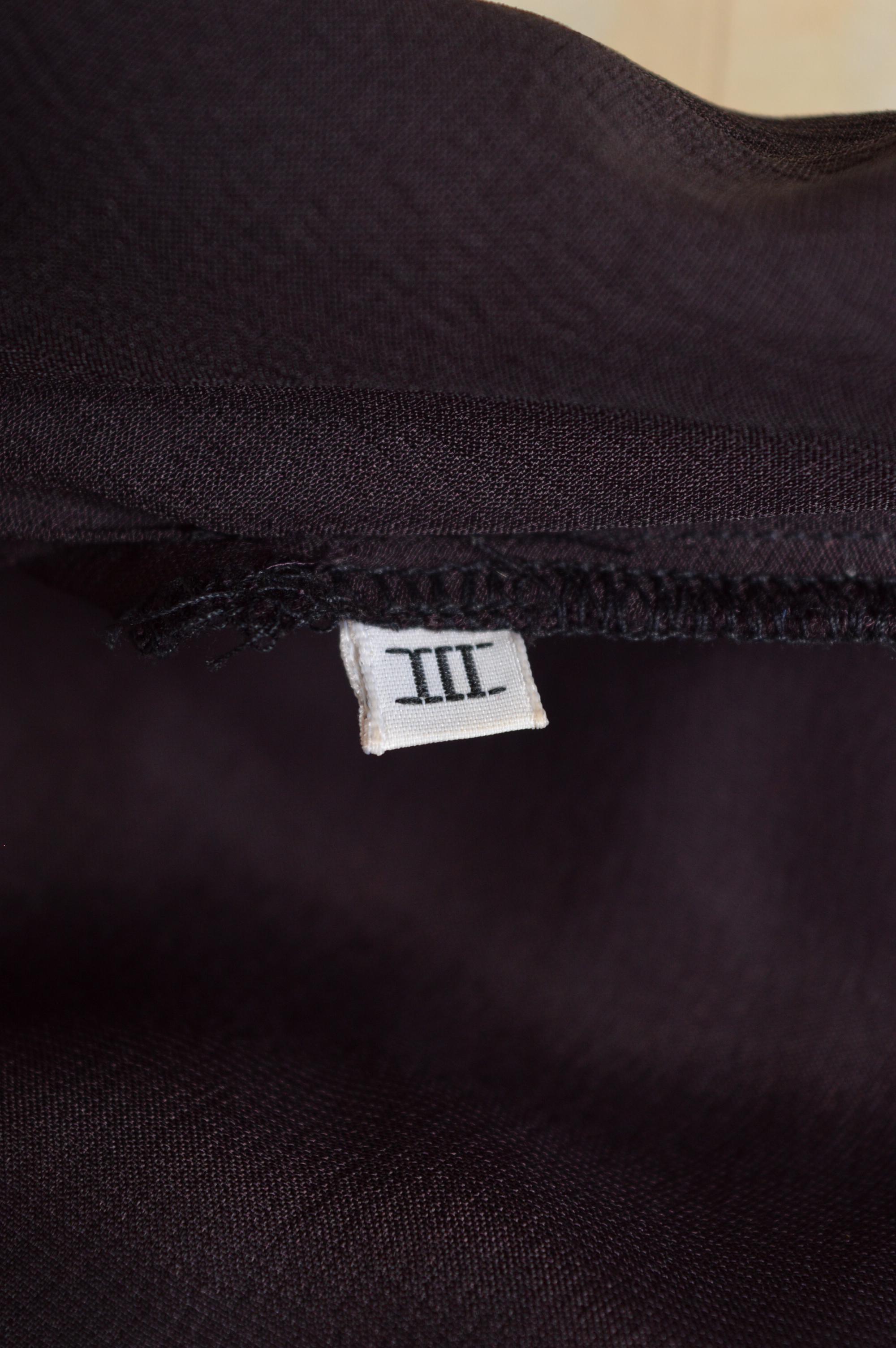 A/W 1996 Vivienne Westwood drapierte schwarze Satinbluse mit Knopfleiste durch Bluse - Hemd im Angebot 8