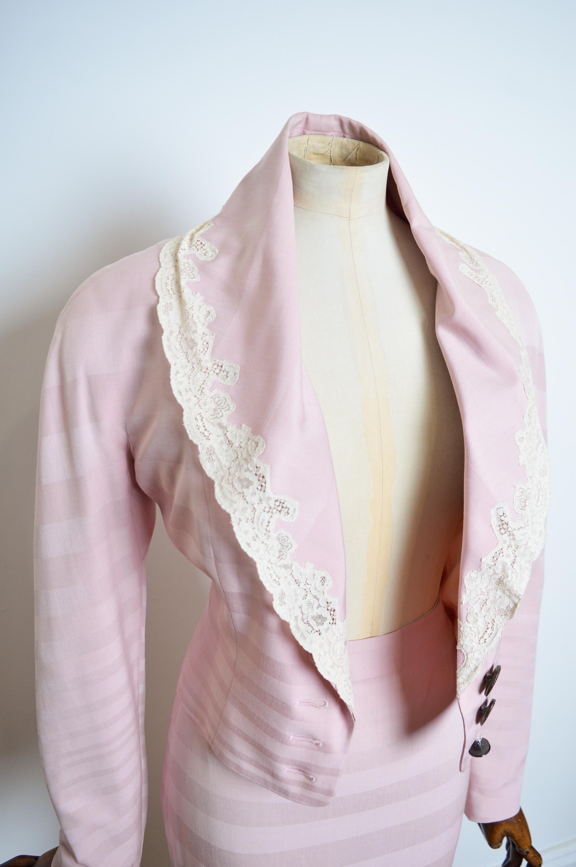 A/W 1999 Christian Dior by John Galliano Pink Lace Jacket & Pencil Skirt set 7