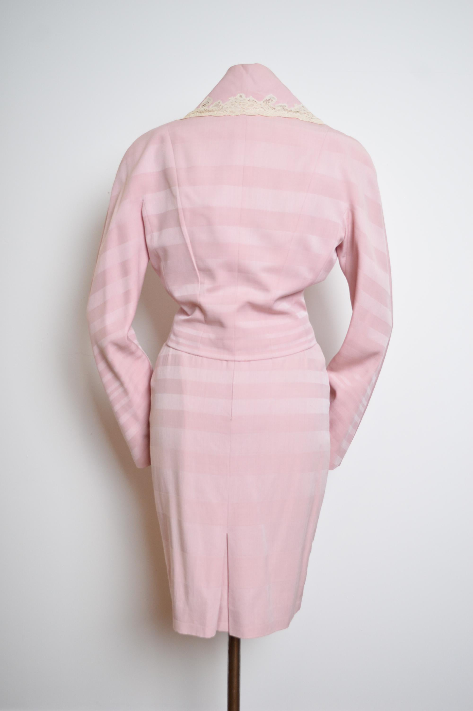 A/W 1999 Christian Dior by John Galliano Pink Lace Jacket & Pencil Skirt set For Sale 16