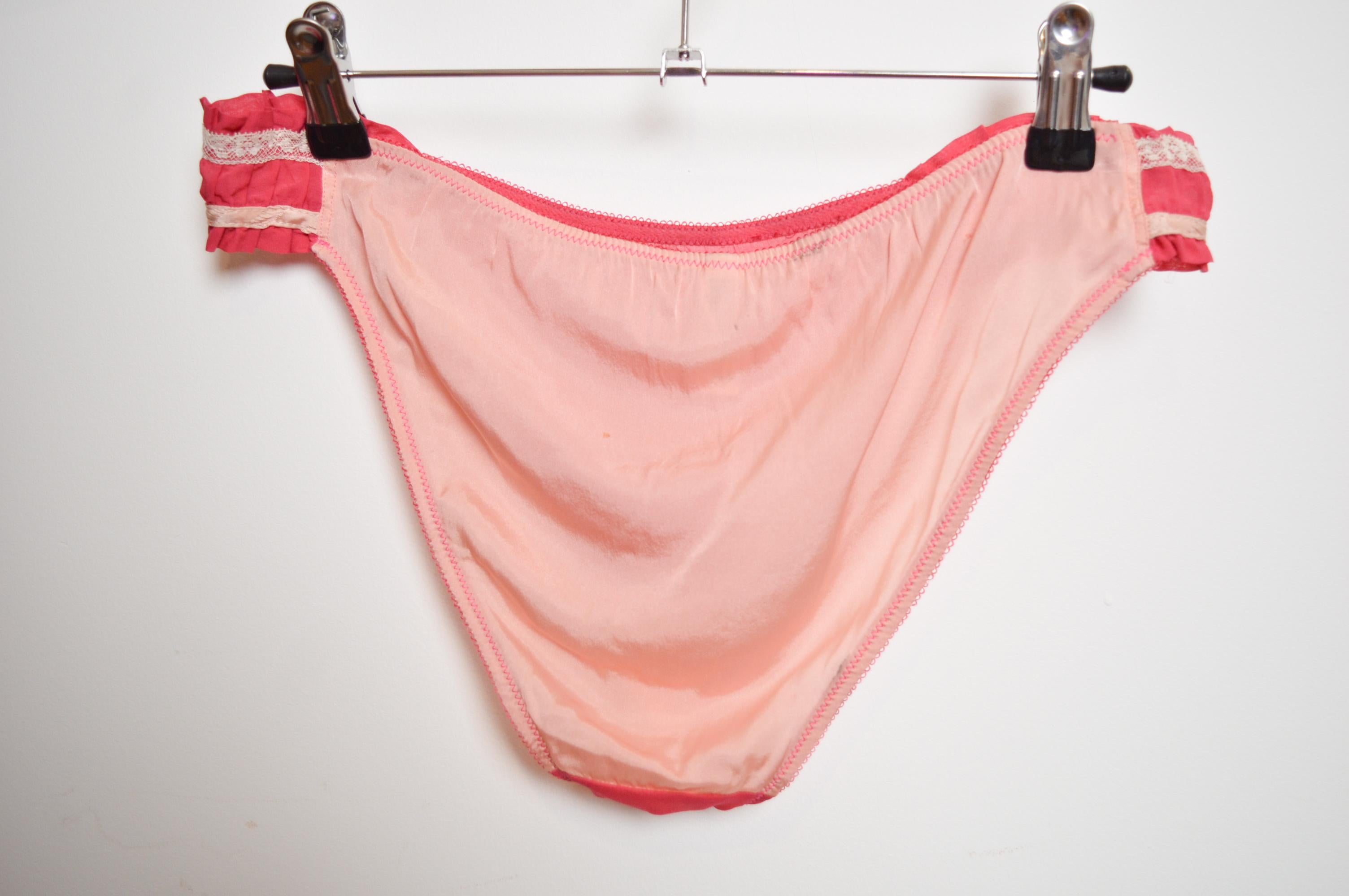 A/W 2000- 2001 John Galliano Pure Silk Pink Corset Bustier & Panties Set 10