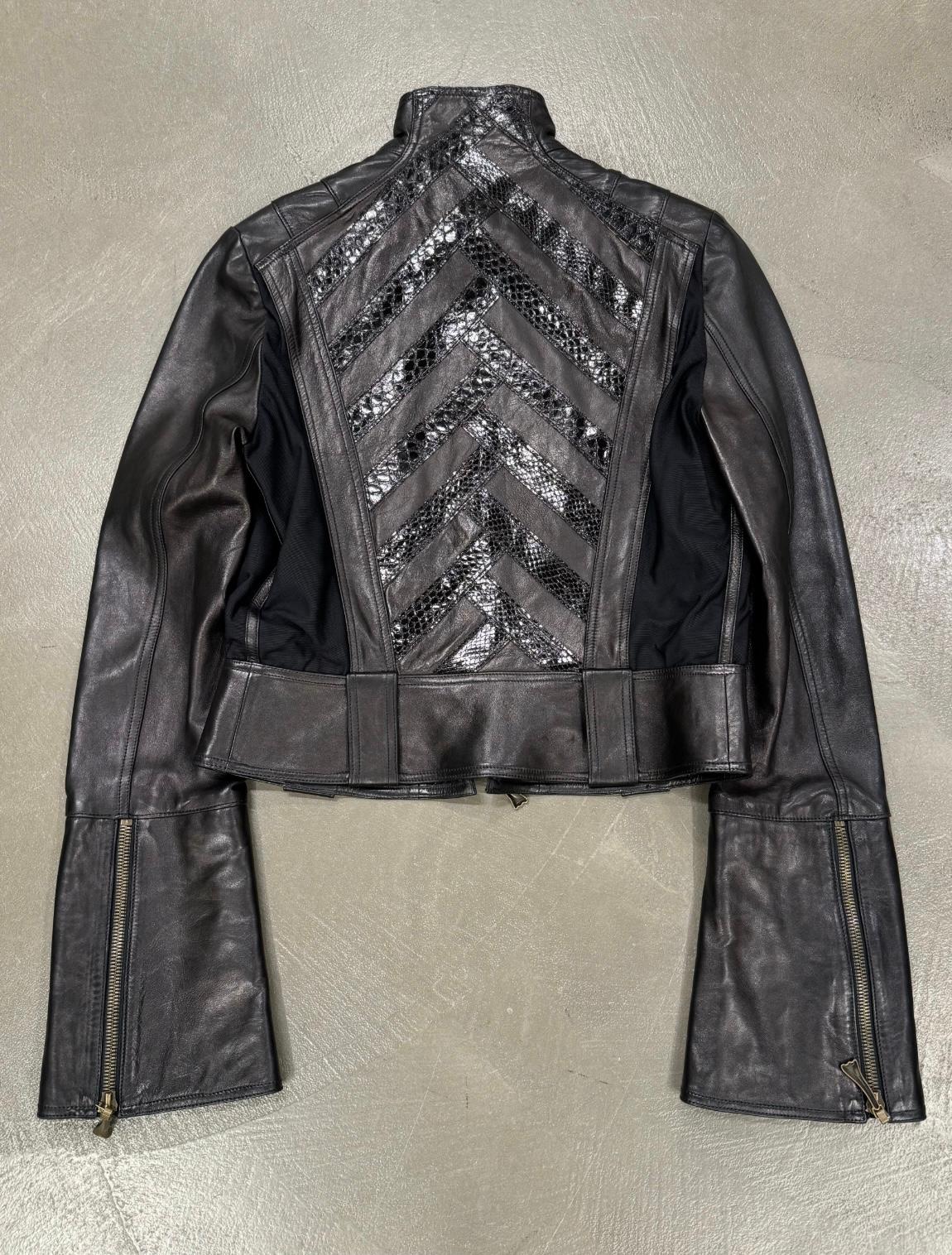 A/W 2000 Roberto Cavalli biker leather jacket with flared sleeves and python det For Sale 3