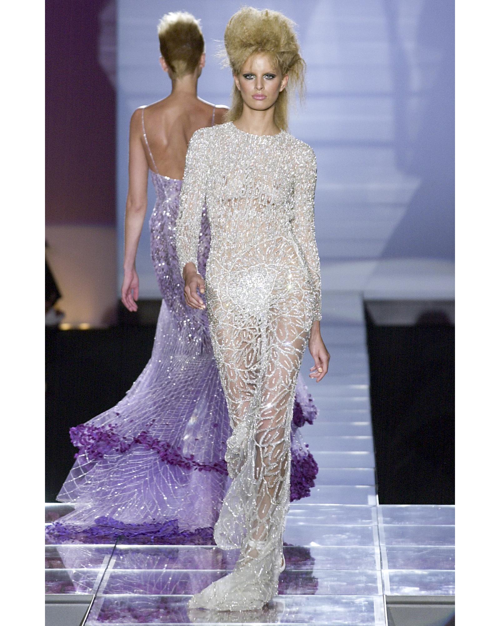 A/W 2001 Atelier Versace Haute Couture ecru heavily embellished long sleeve semi-sheer trained gown. Geometric feather-style embellishments throughout, with semi-sheer mesh lining (can be removed as desired), with appearance of low, open back.