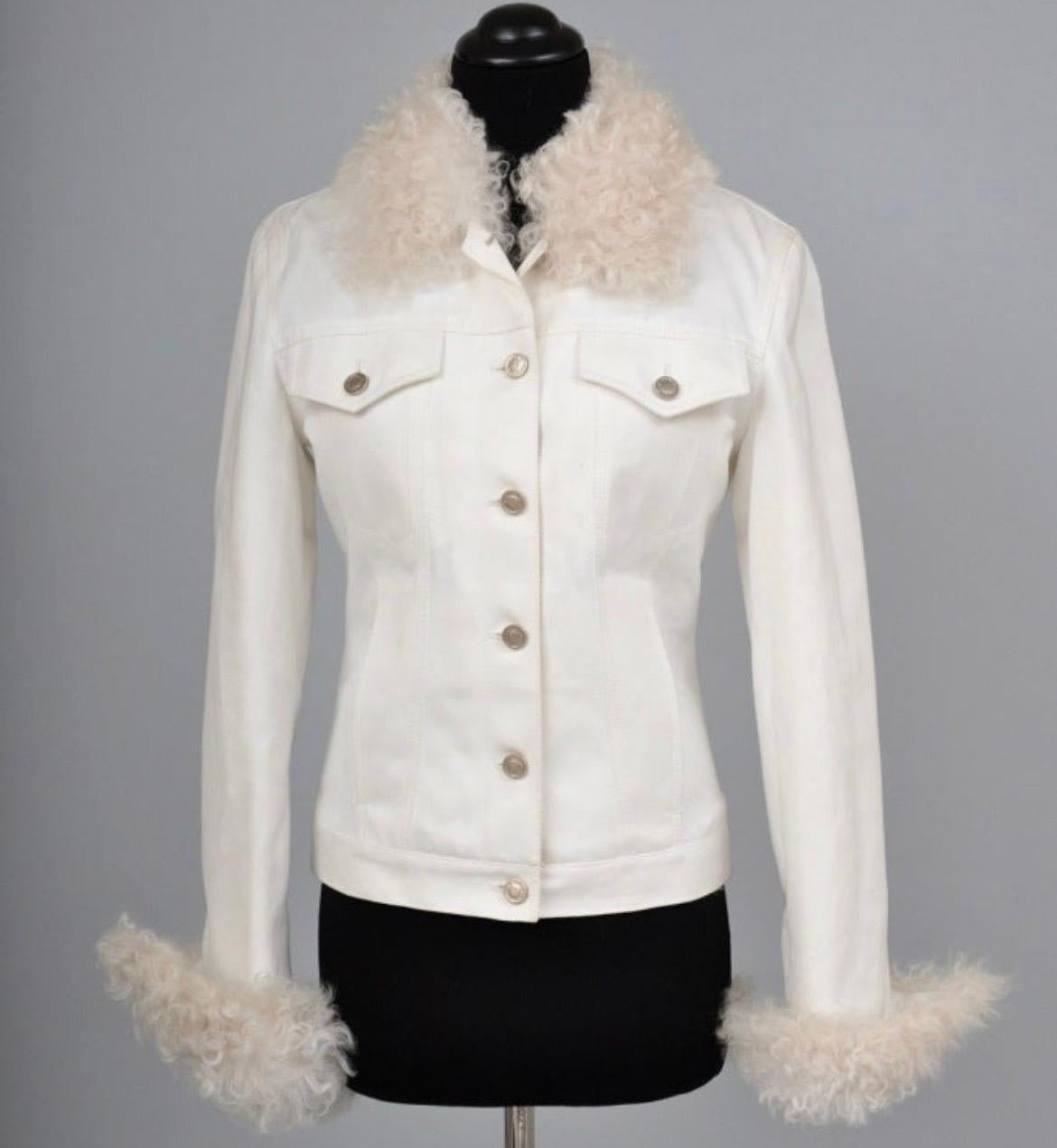 A/W 2001 Vintage Tom Ford for Gucci White Denim and Lamb Fur Jacket NWT In New Condition For Sale In Montgomery, TX