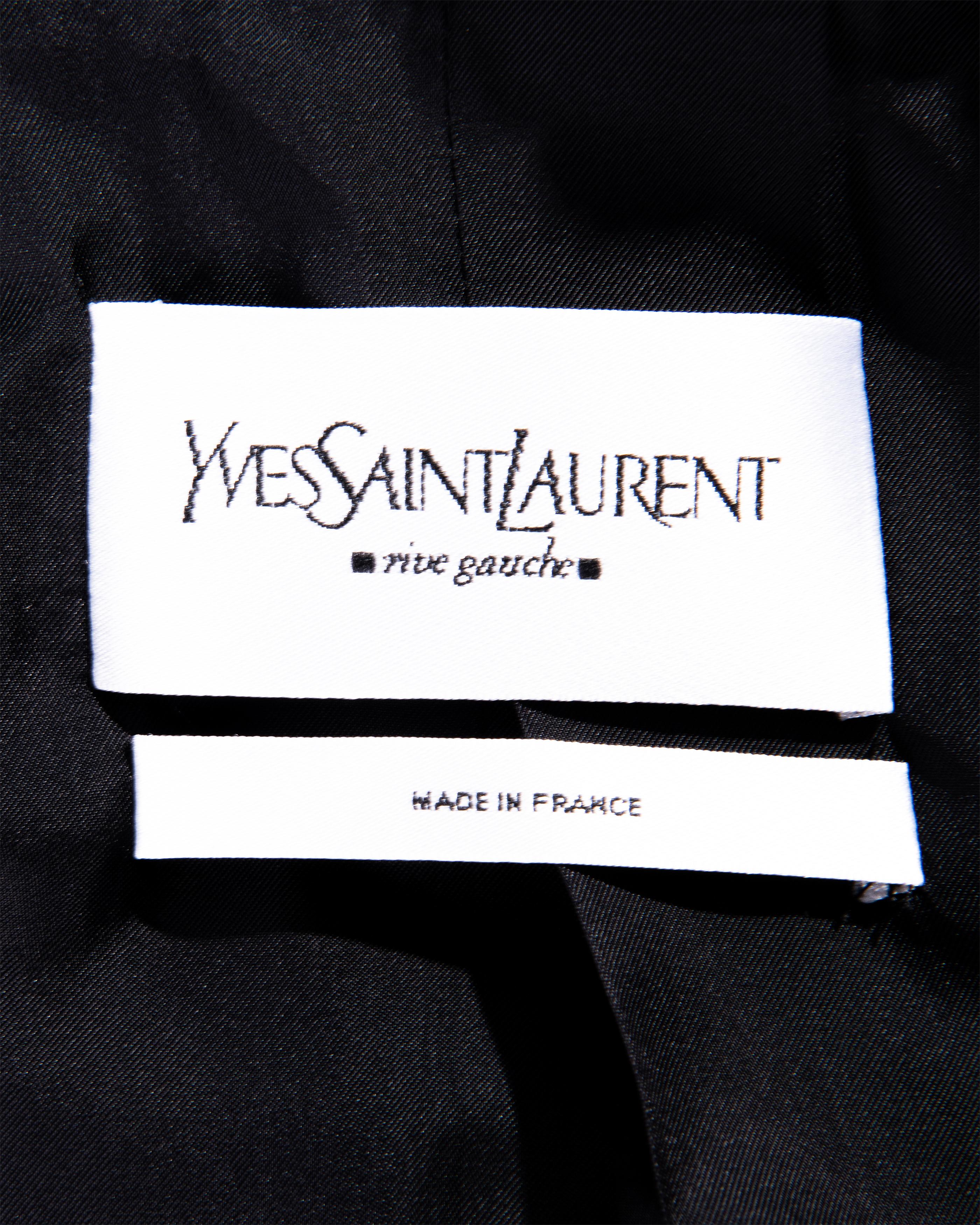 A/W 2001 Yves Saint Laurent Rive Gauche Black Crinkle Collar Blazer 2