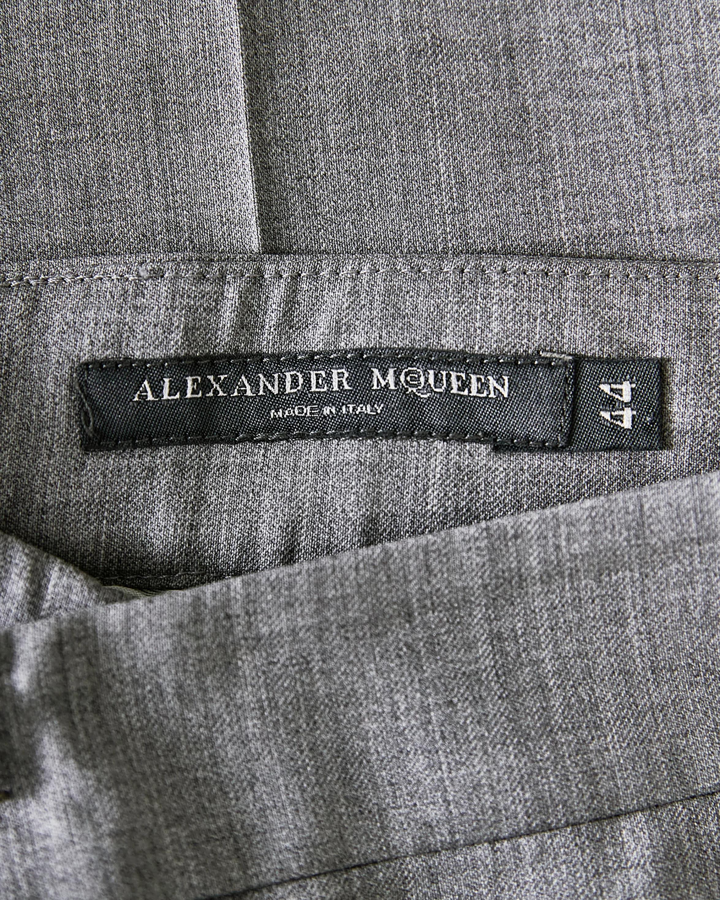 A/W 2003 Alexander McQueen Grey Double-Breasted Jacket Pant Suit 8
