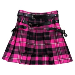 A/W 2003 Dolce
Gabbana bondage tartan skirt A/W 2003 Dolce
Gabbana bondage tartan skirt
