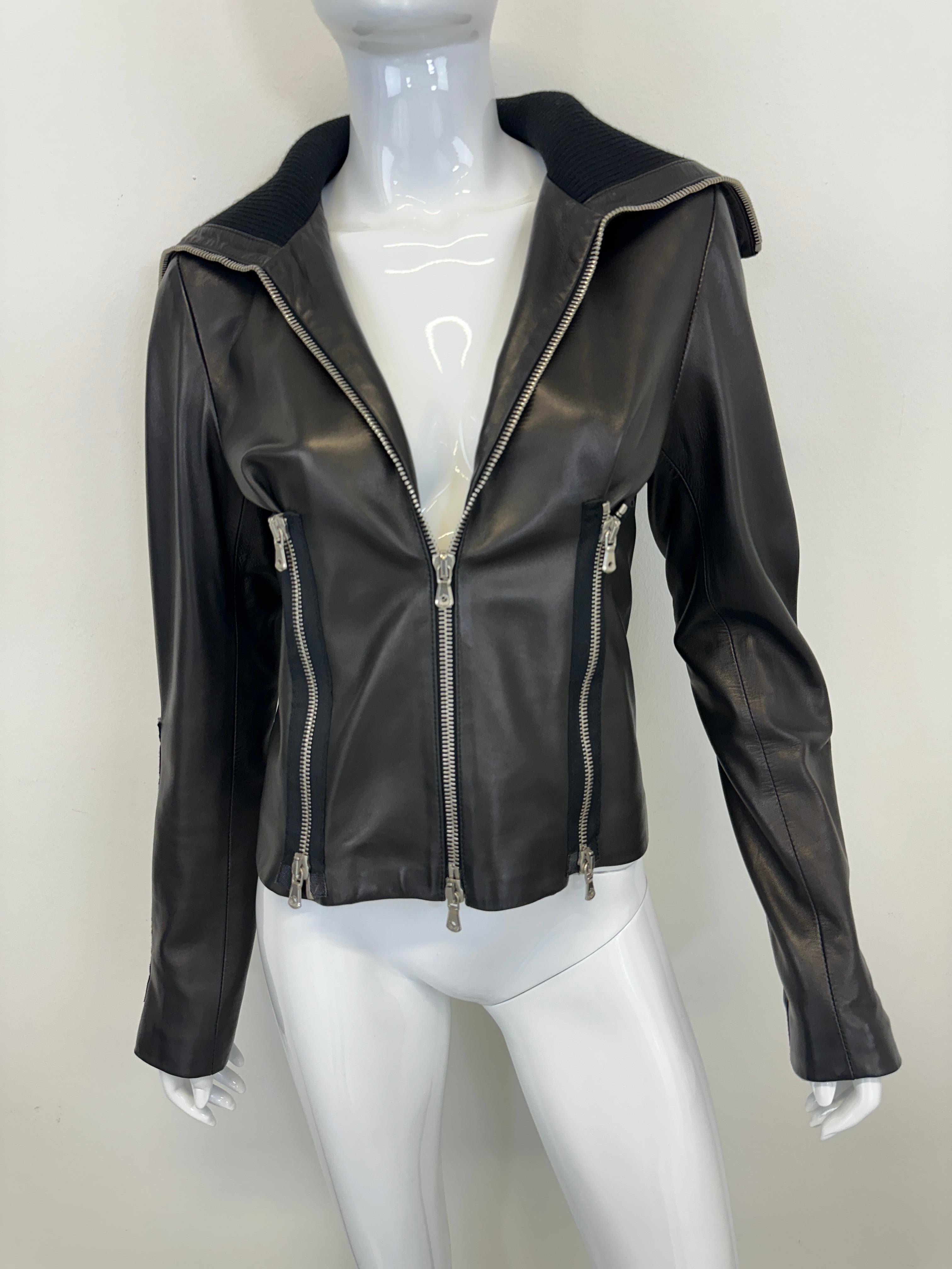 A/W 2003 Dolce & Gabbana full zipper high neck leather jacket In Excellent Condition For Sale In Padova, IT