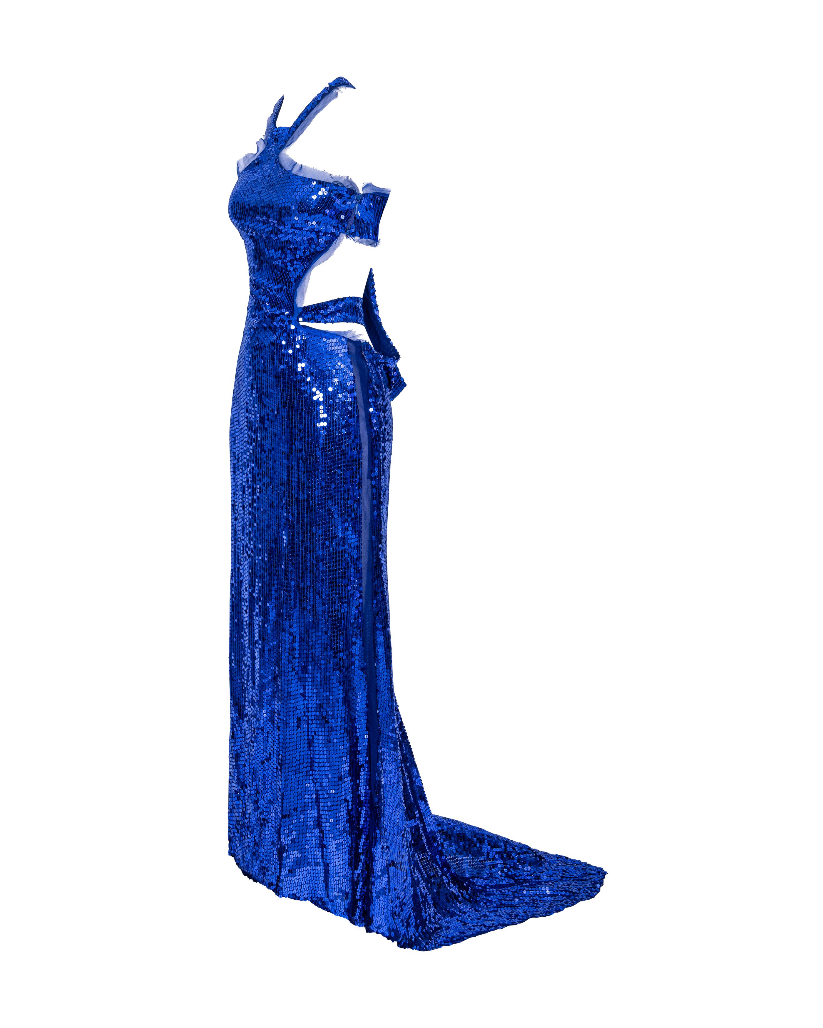 A/W 2004 Gucci by Tom Ford Blaues Paillettenkleid mit Ausschnitt im Zustand „Gut“ in North Hollywood, CA