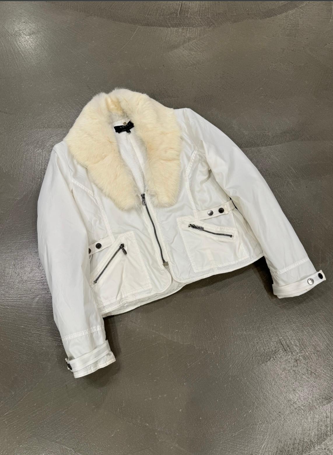 A/W 2004 Gucci by Tom Ford Echtpelz-Nylonjacke (Gray) im Angebot