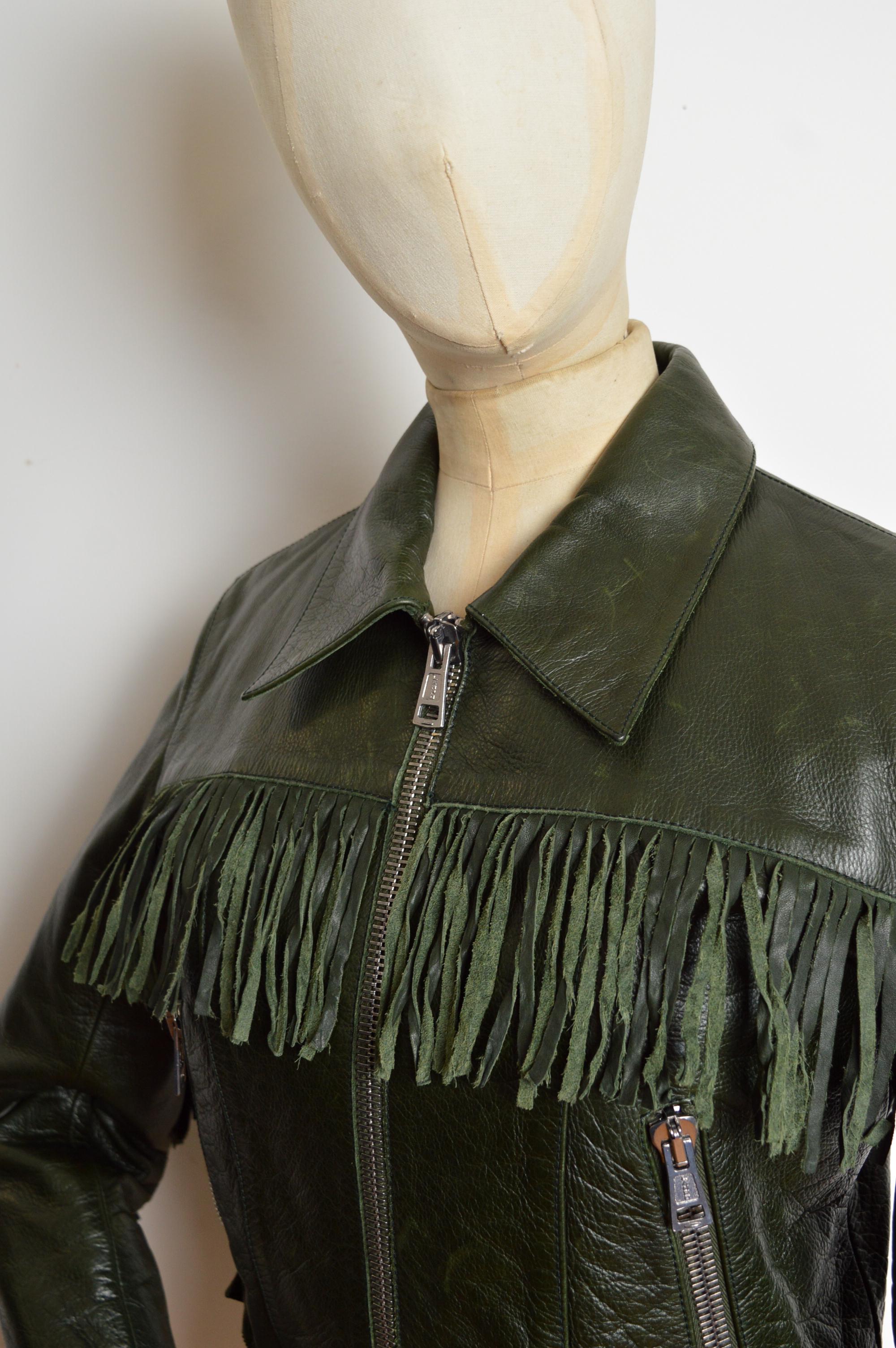 A/H 2005 - 2006 Alexander McQueen - Veste en cuir frangée vert diesel foncé en vente 2