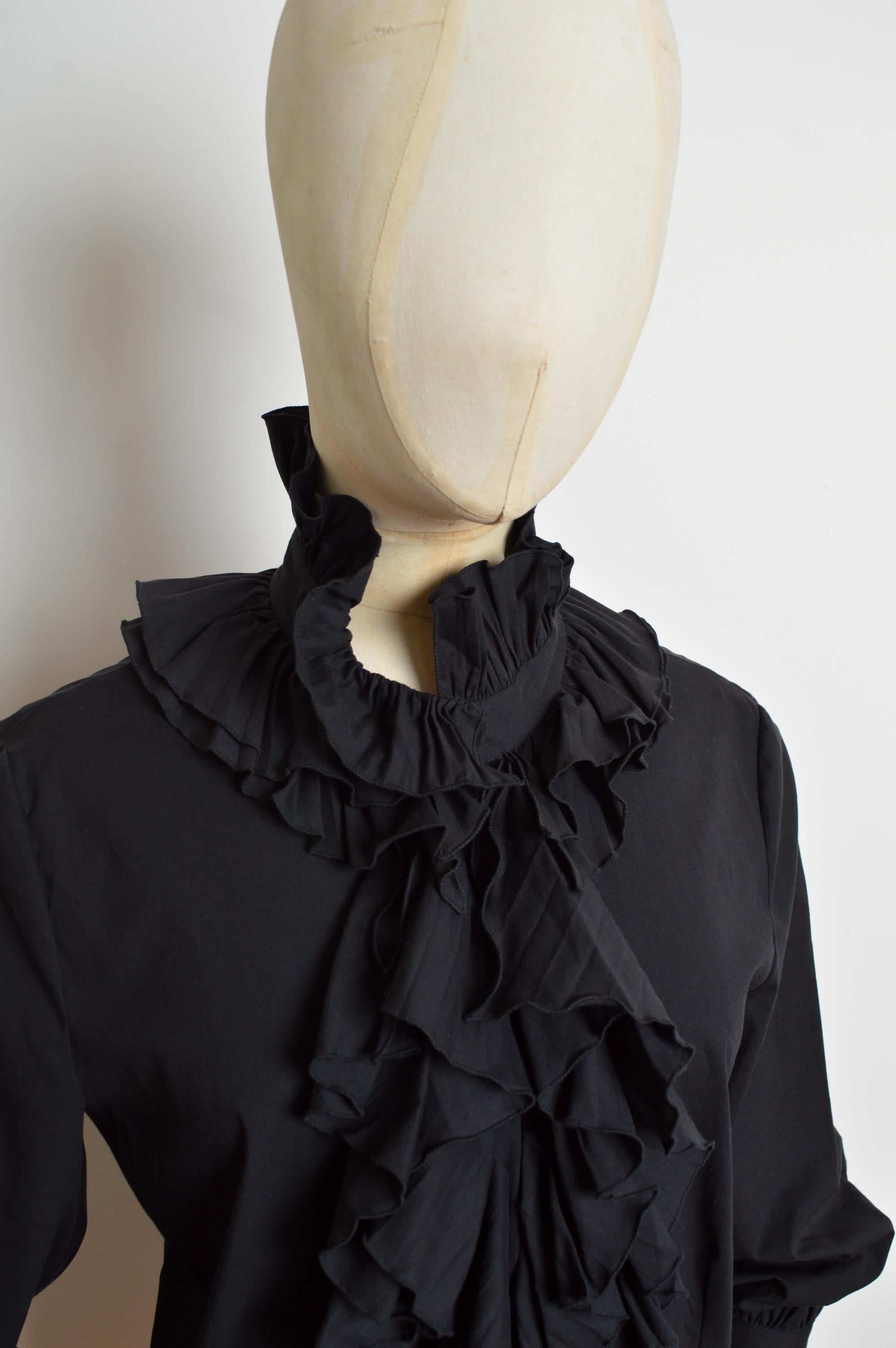 A/W 2005 Emmanuel Ungaro Chemise victorienne noire à col roulé en vente 1