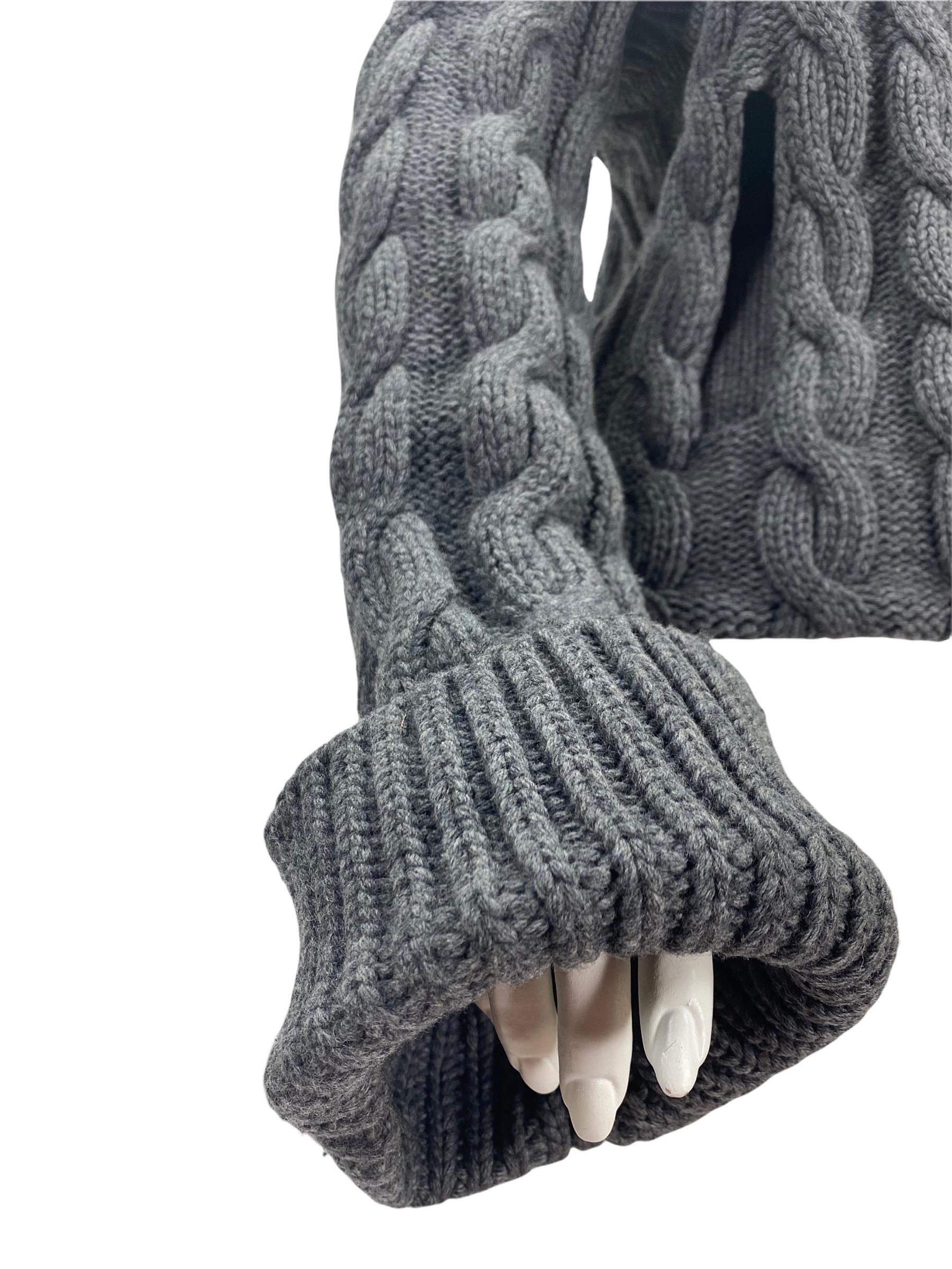 A/W 2006 ALEXANDER McQUEEN The Widows of Culloden Knit Convertible Cardigan Coat For Sale 2
