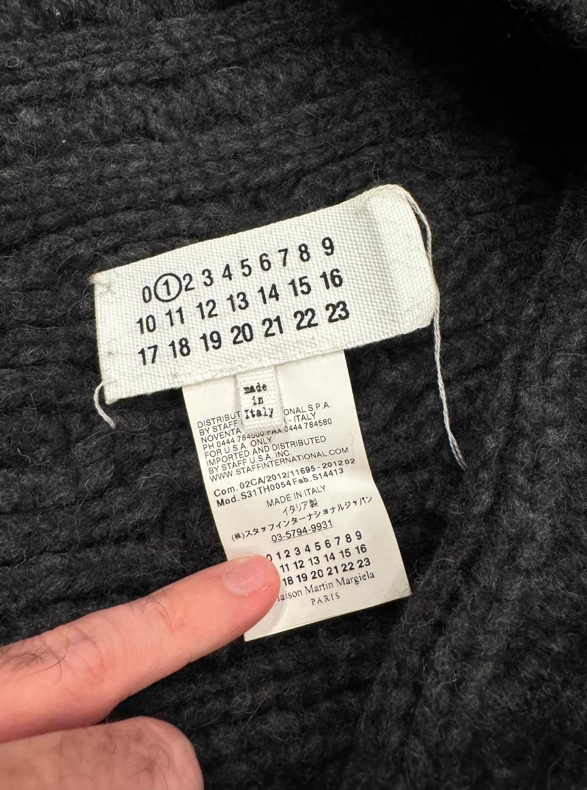 Donna Abito in maglia tornado Maison Margiela A/I 2012 in vendita