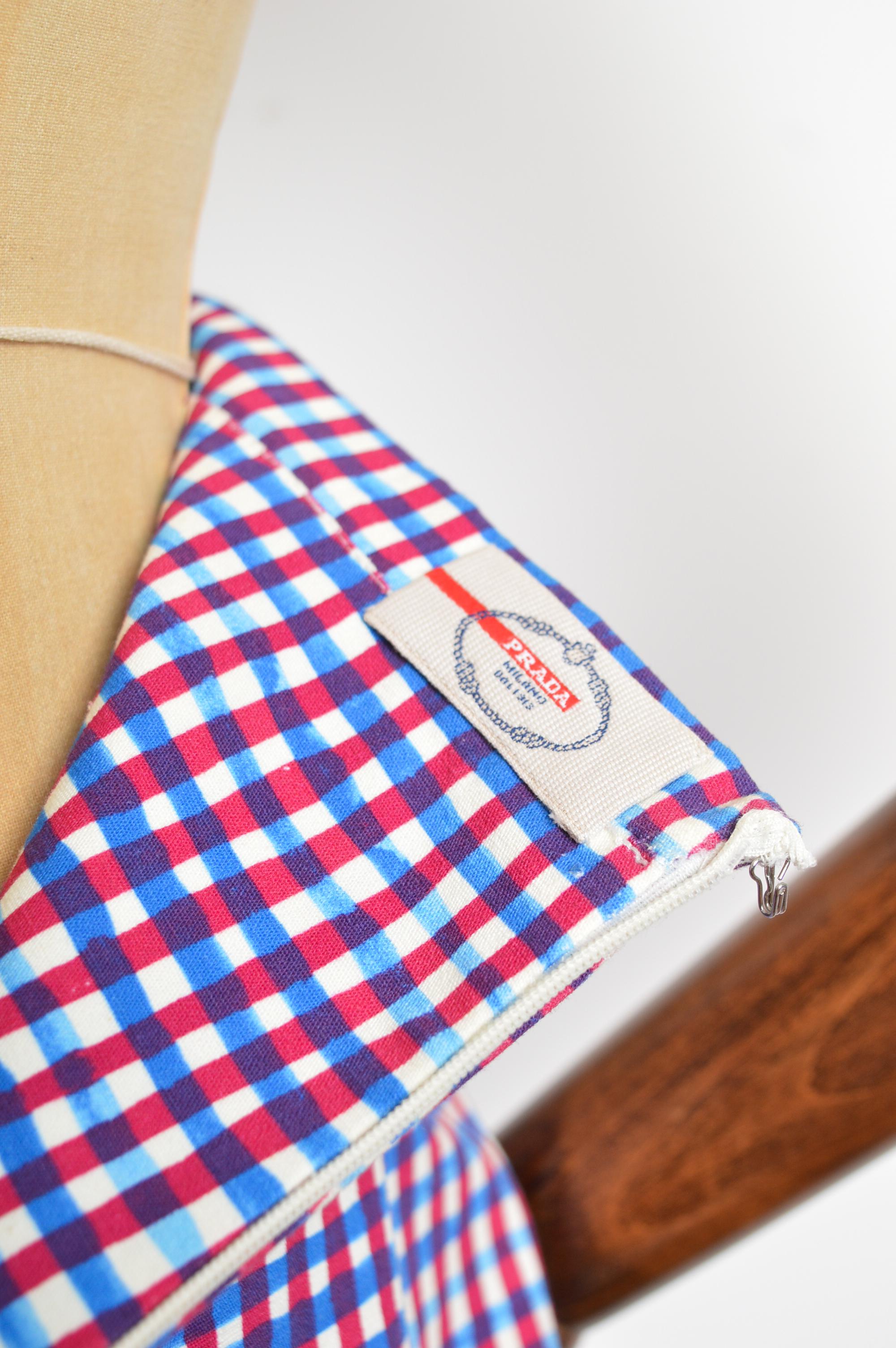 A/W 2013 PRADA kariert Gingham Check kariert Full Circle Rock in rot weiß & blau im Angebot 6