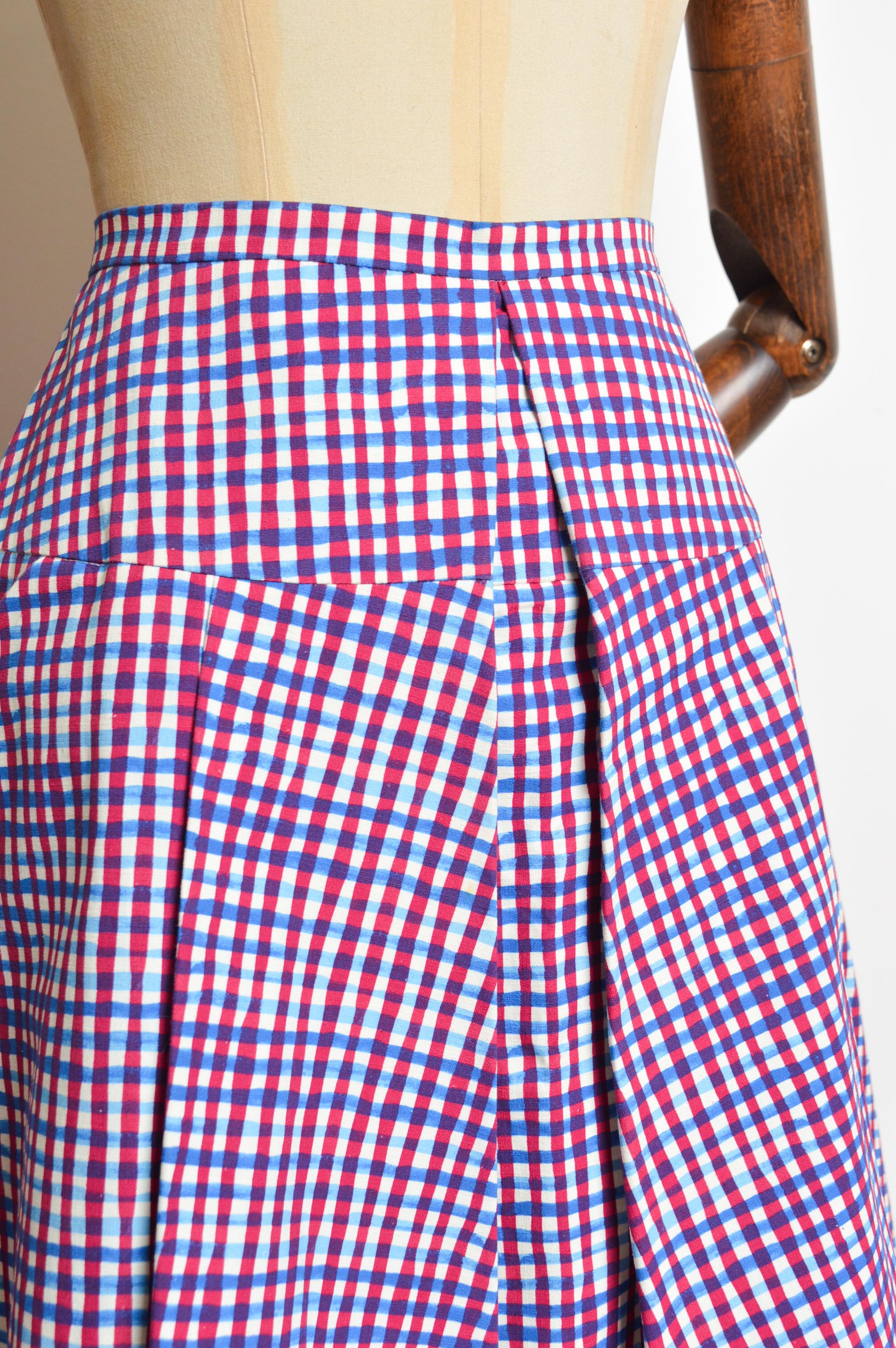 A/W 2013 PRADA kariert Gingham Check kariert Full Circle Rock in rot weiß & blau im Zustand „Gut“ im Angebot in Sheffield, GB