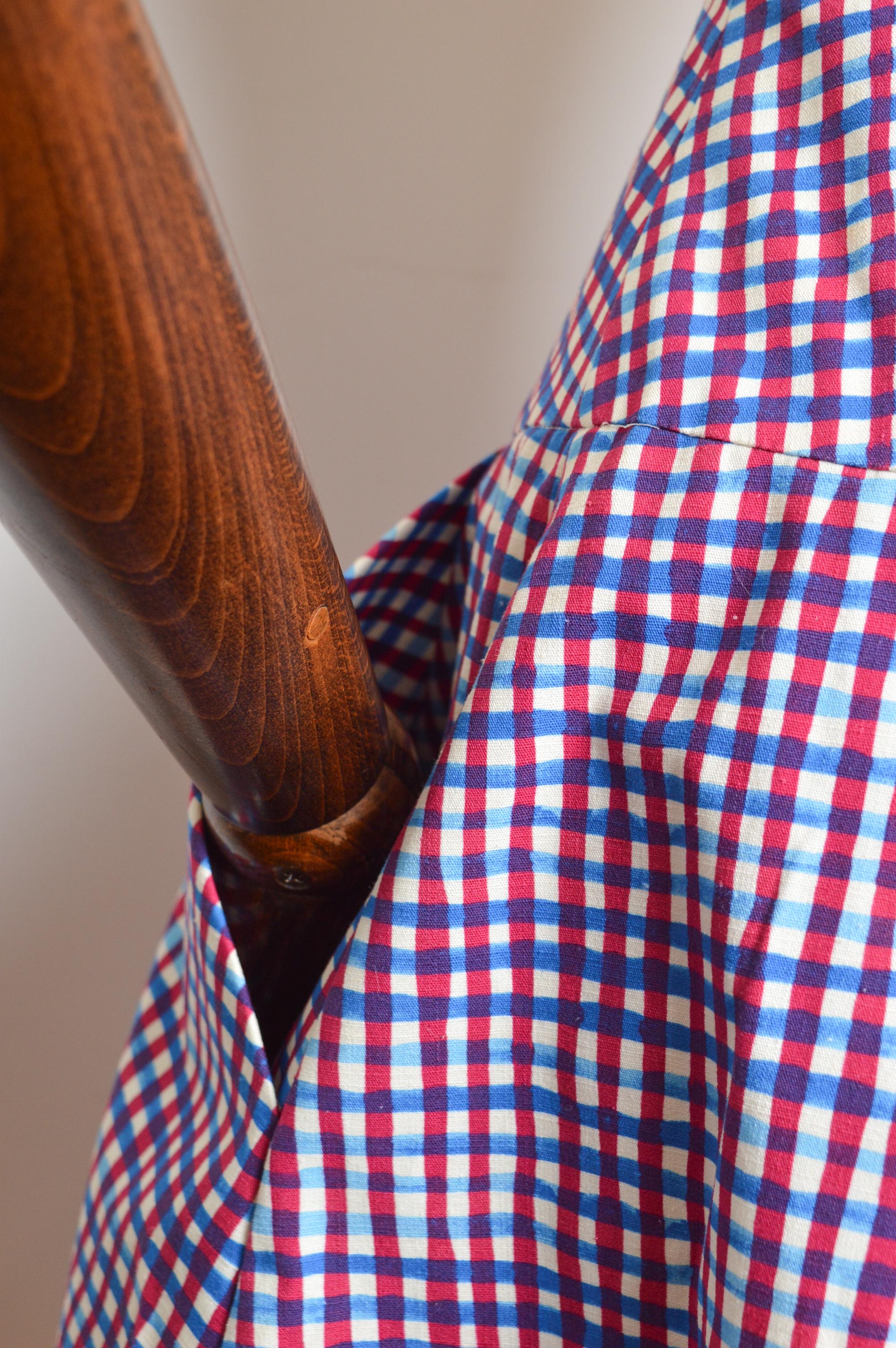 A/W 2013 PRADA kariert Gingham Check kariert Full Circle Rock in rot weiß & blau im Angebot 3