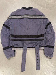 Herbst/Winter 2014: Bomberjacke mit Rückenreißverschluss von Dries Van Noten vom Laufsteg