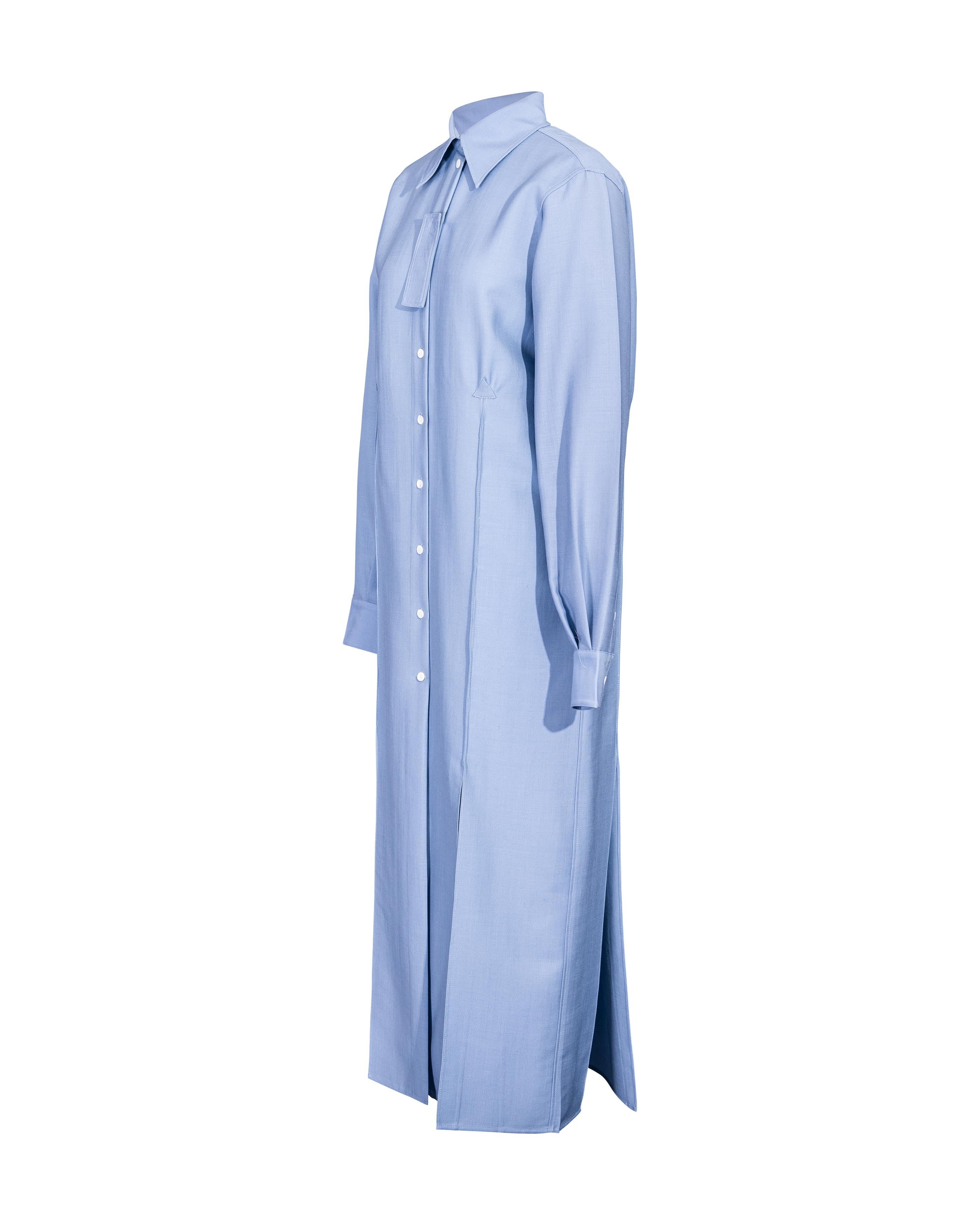 A/W 2017 Céline by Phoebe Philo Robe chemise boutonnée bleu clair en vente 1