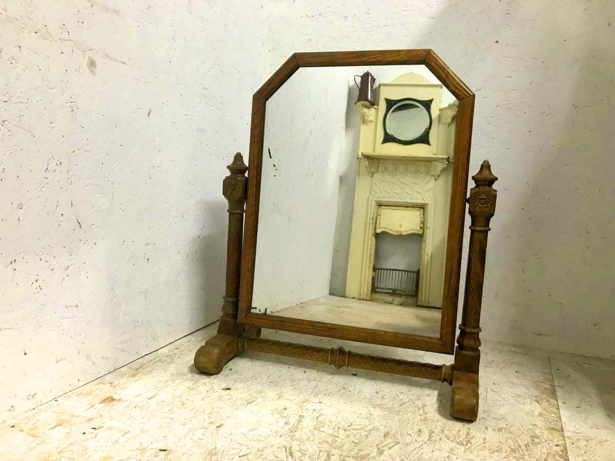 A W Pugin. Attributed maker for John Webb of Bond Street.
A Gothic Revival dressing table mirror with a carved spiral stretcher and carved roses. Made from pale walnut with the original mercury mirror glass plate.
The carved roses and particularly