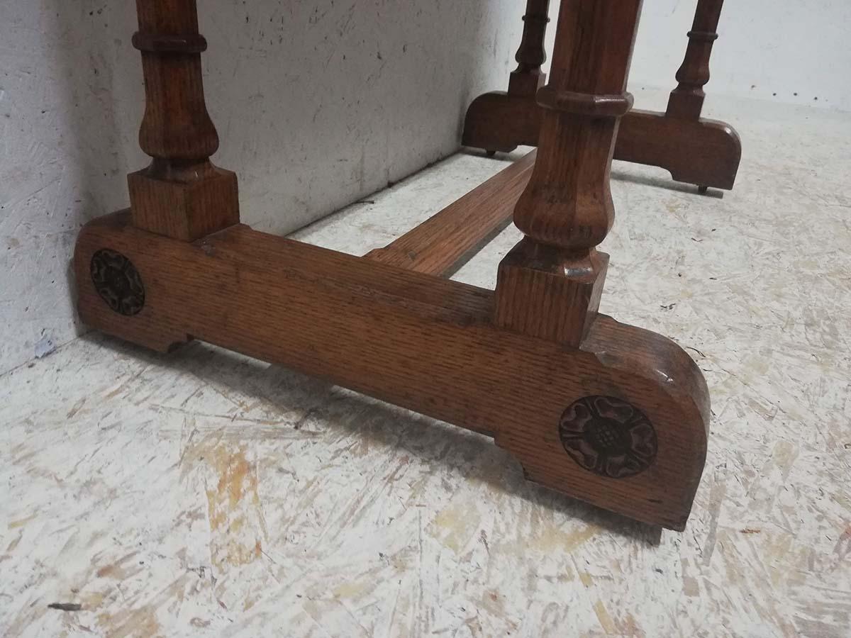 A W N Pugin Gillows, Gothic Revival Oak Marble-Top Washstand with Carved Florets 9