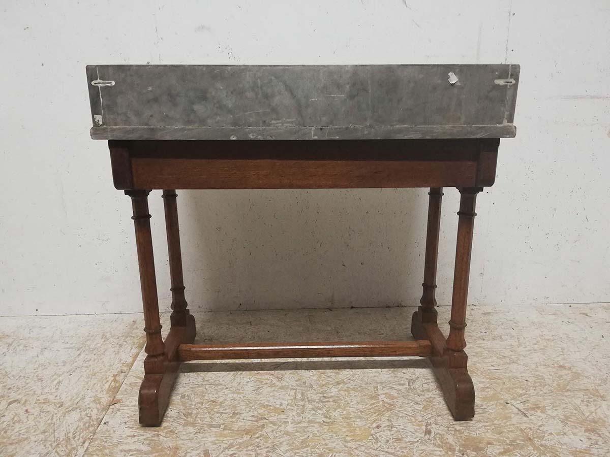 A W N Pugin Gillows, Gothic Revival Oak Marble-Top Washstand with Carved Florets In Good Condition In London, GB