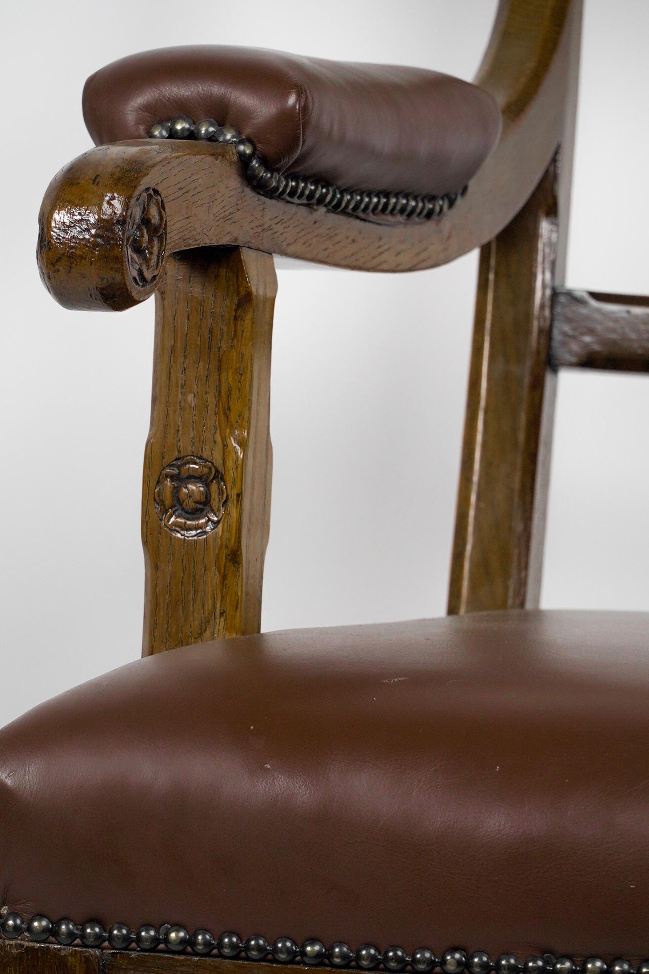 A W N Pugin, probablement fabriqué par Oak Oak de Lancaster Un fauteuil en chêne de style Revive gothique en vente 5
