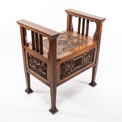 A. W. Simpson, attri. Arts & Crafts Eiche Klavierhocker