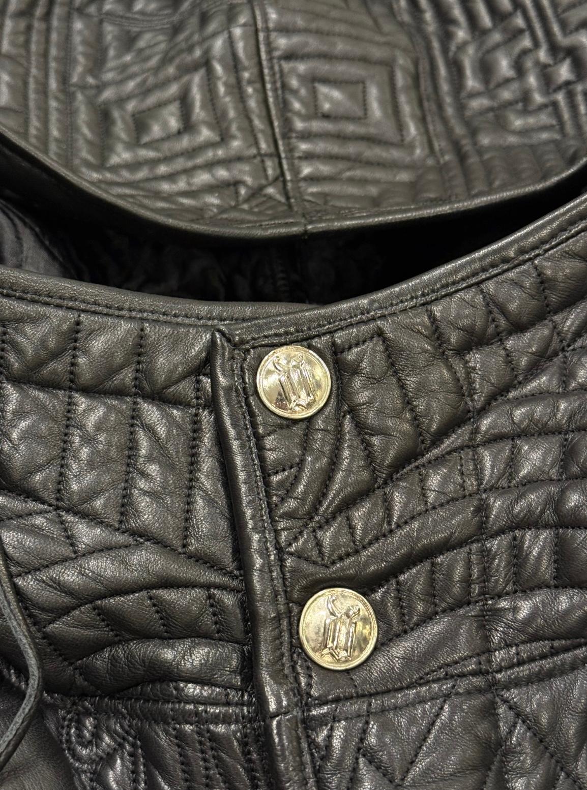 A/W1990 Gianni Versace embossed leather runway coat For Sale 5