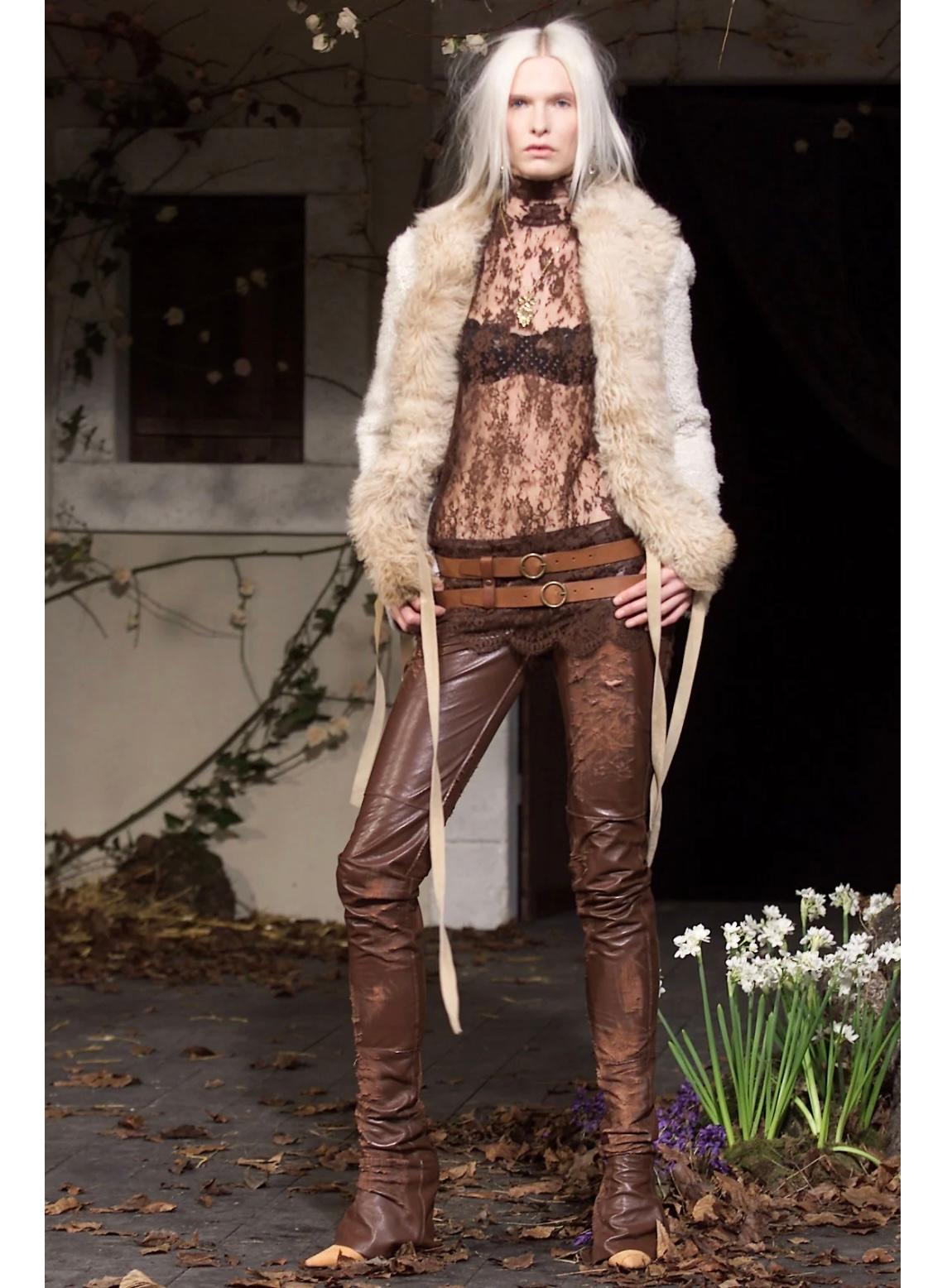 A/W2001 Dolce & Gabbana iconic runway pantalon à talon en cuir vieilli en vente 3