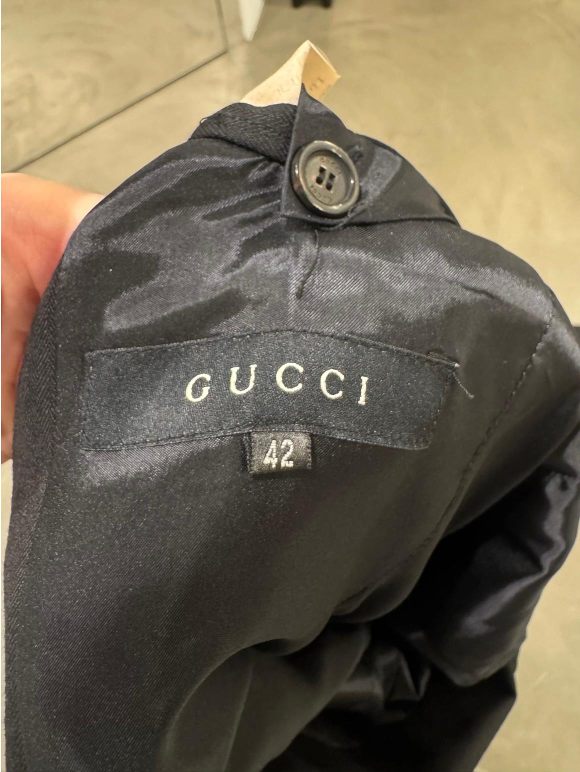 A/W2002 Gucci by Tom Ford - Ensemble blazer et jupe avec cordon en cuir en vente 3