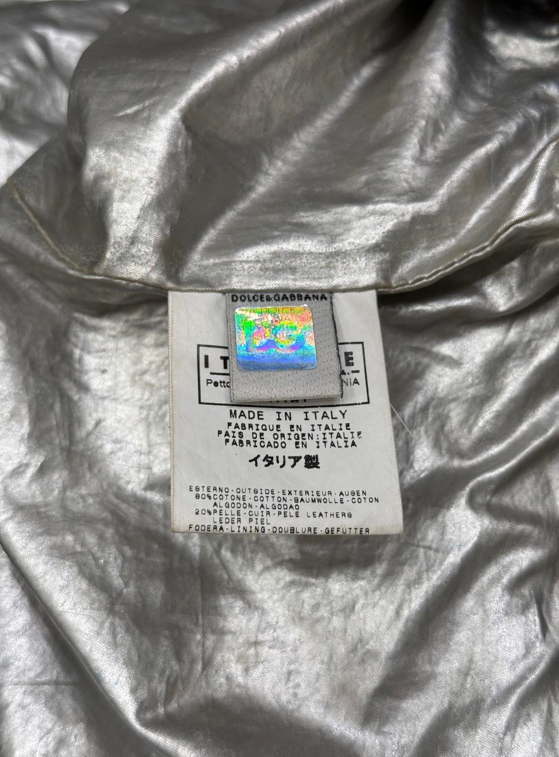 Borsa a tracolla con catena cargo Dolce & Gabbana A/W2003 in vendita 7