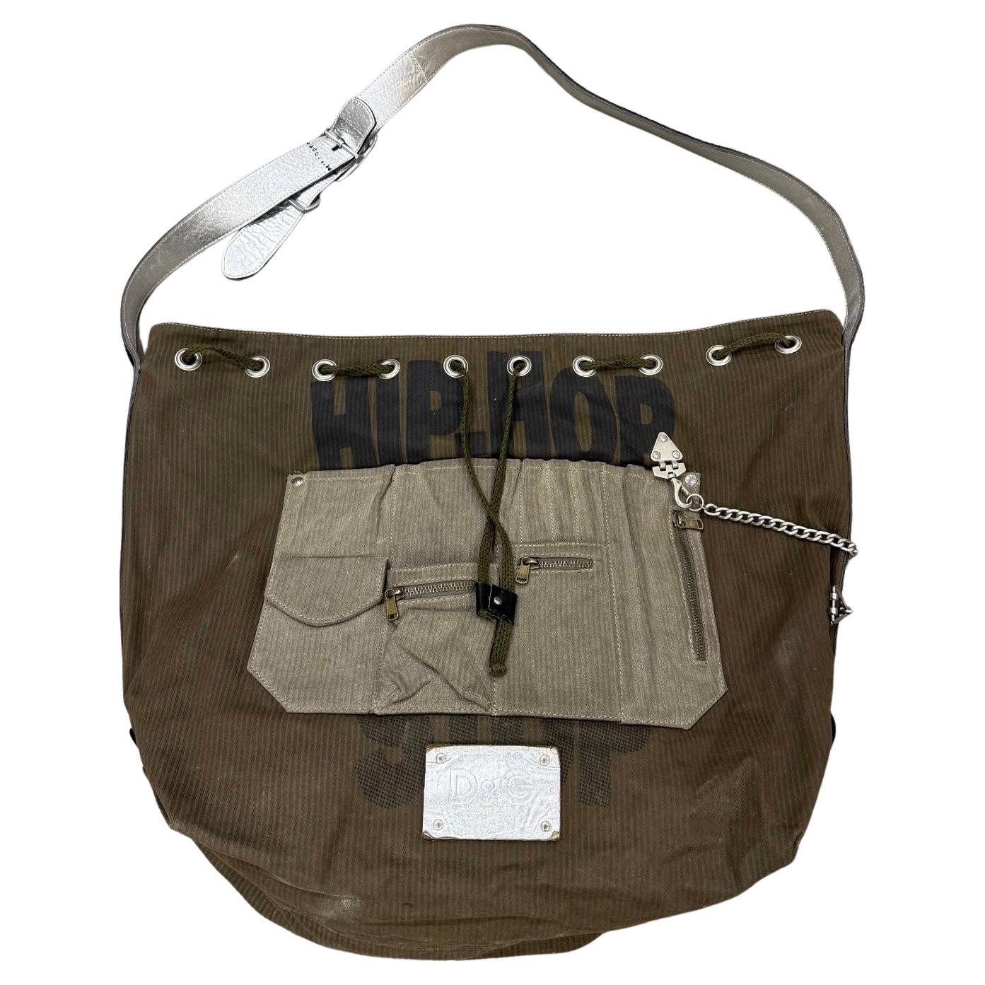 Borsa a tracolla con catena cargo Dolce & Gabbana A/W2003 in vendita