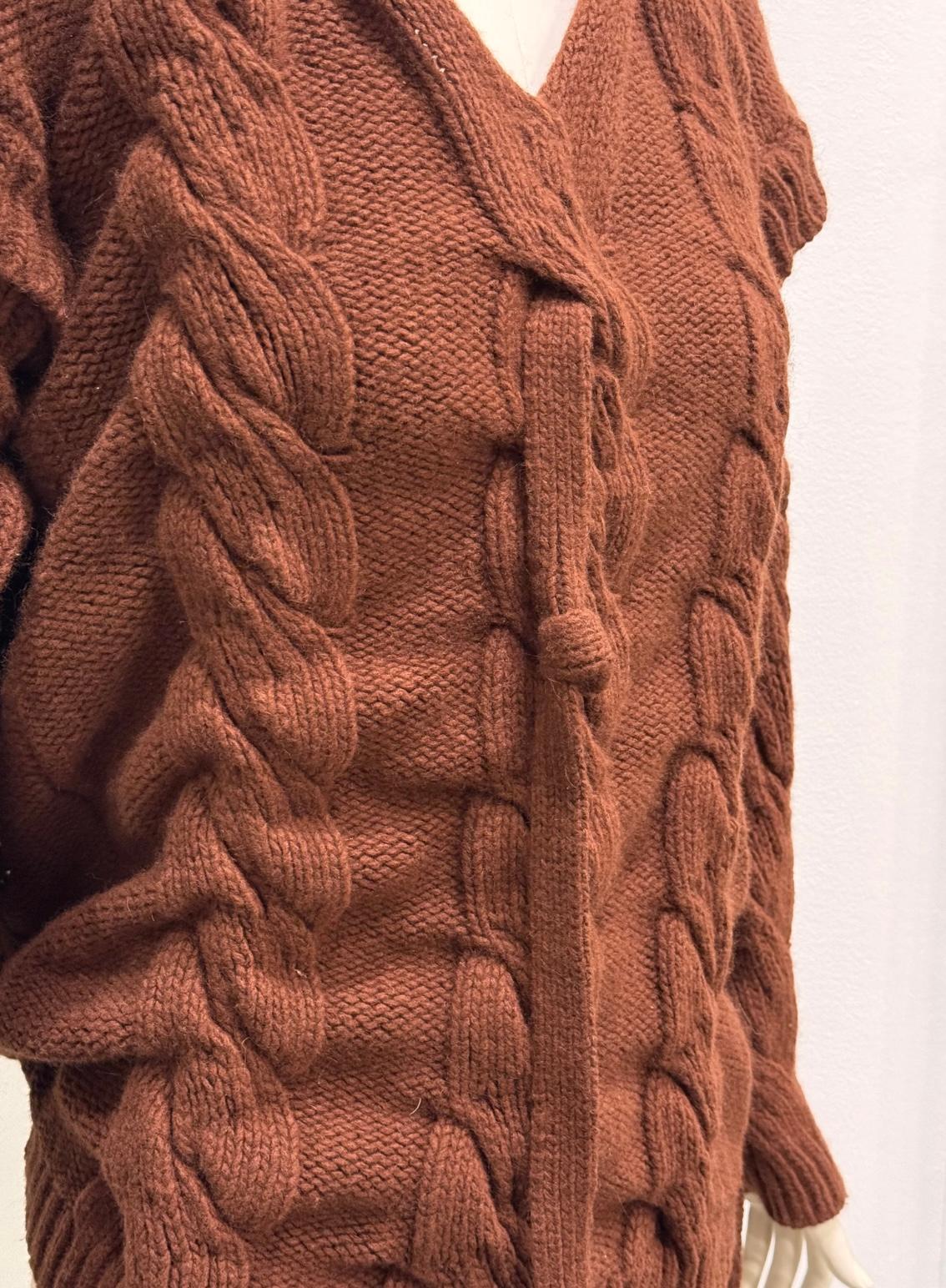 Maglione con bretelle in maglia a cavi decostruiti Vivienne Westwood A/W2004 in vendita 3