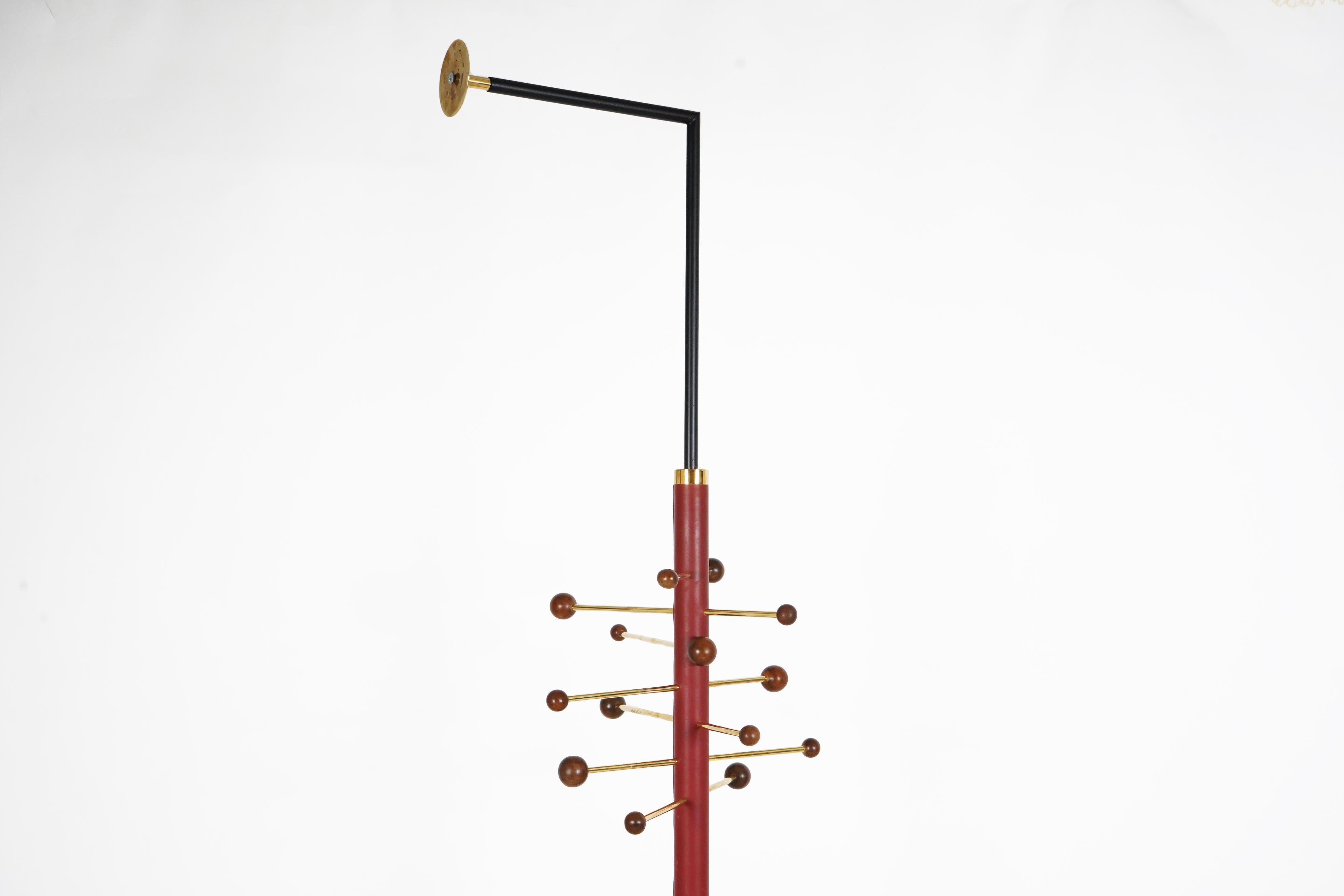 Wall-Mounted Coat Rack in Walnut and Brass In Good Condition For Sale In Chicago, IL