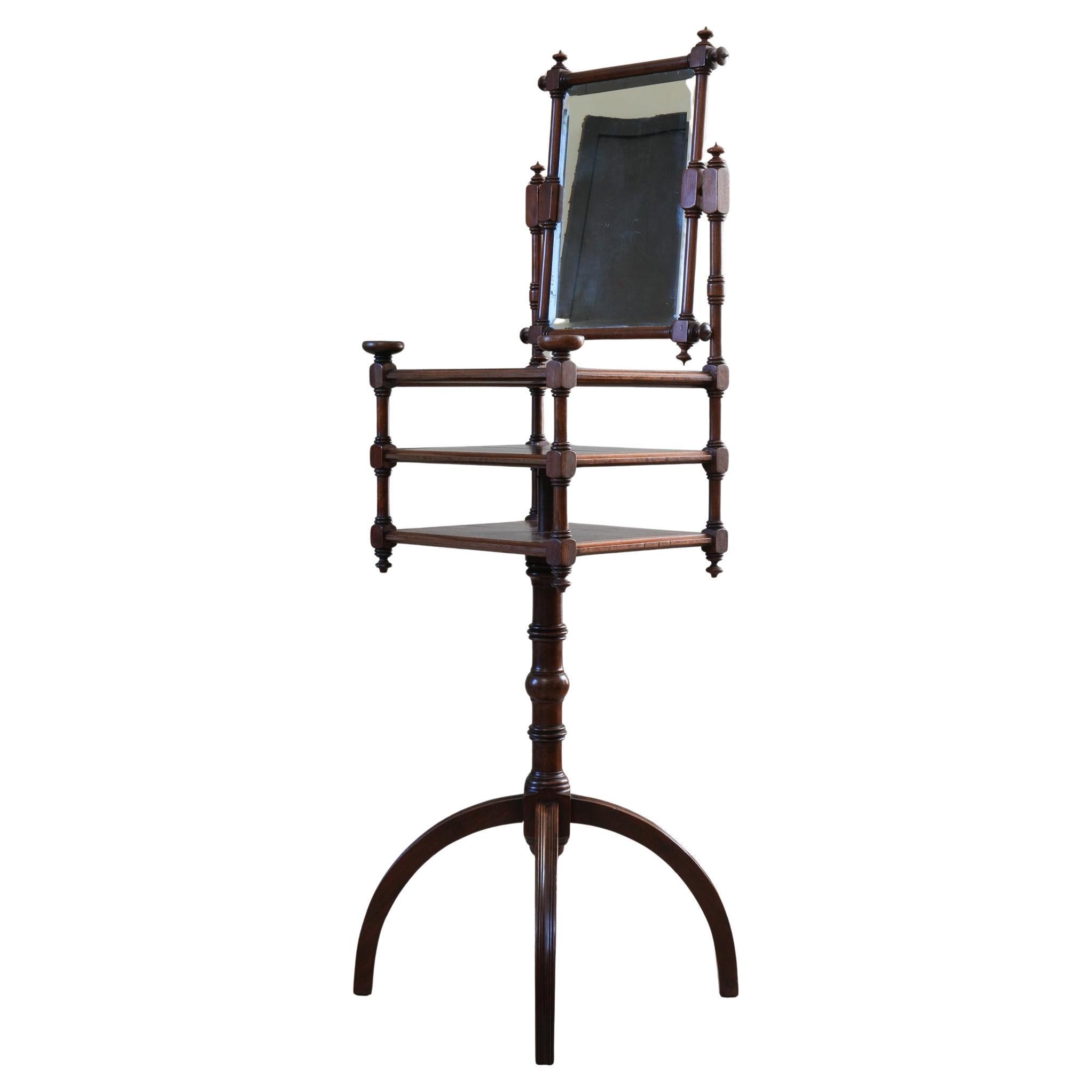 Valet de chambre en noyer du XIXe siècle