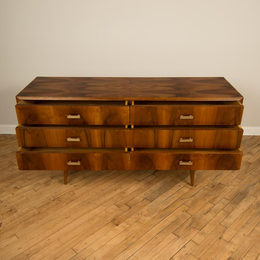 Walnut Dresser with Six Drawers in the Manner of Ico Parisi, circa 1950 2