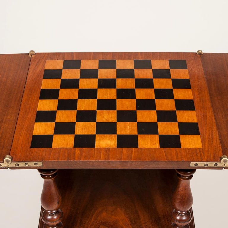 Walnut Folding Chess Table For Sale at 1stdibs